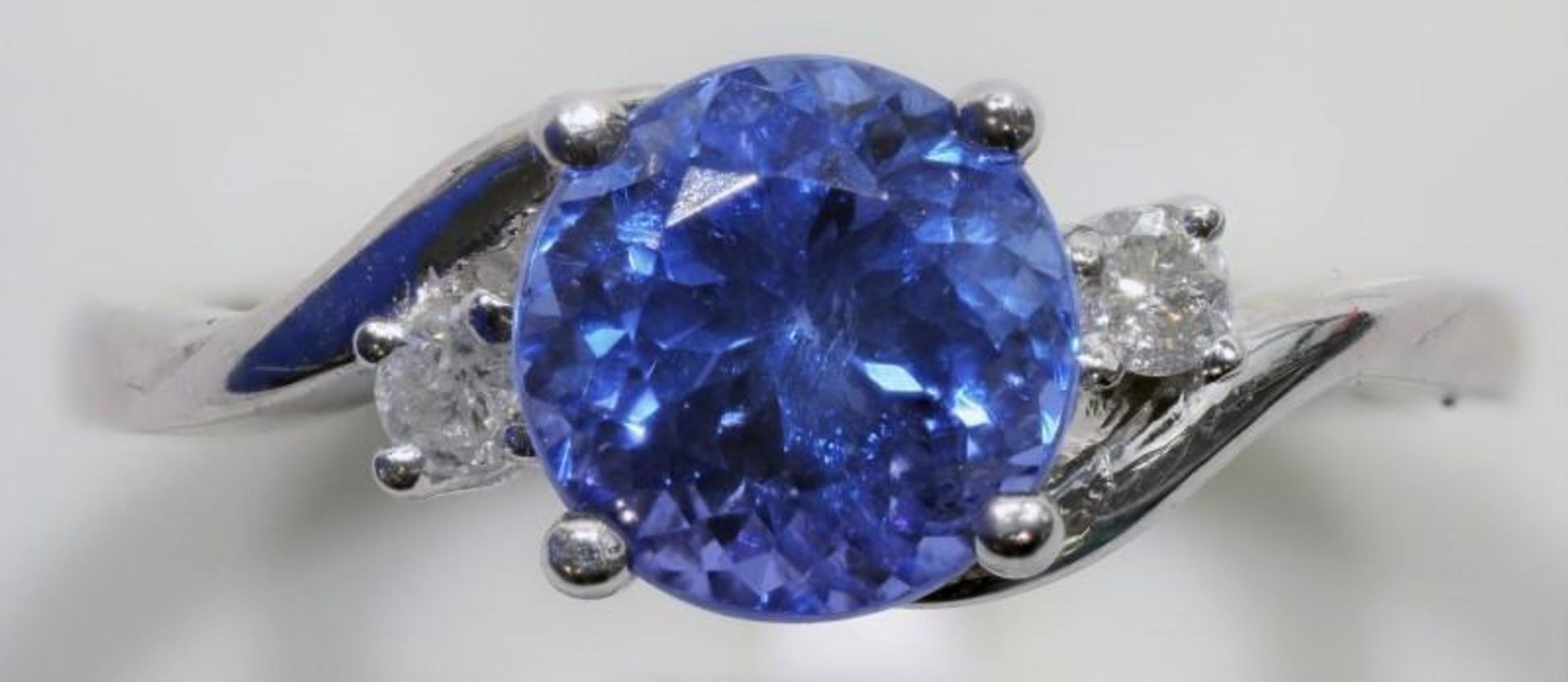 10K White Gold Tanzanite (December Birthstone) (1.5ct) 2 Diamond (0.11ct) Ring. Insurance Value $300