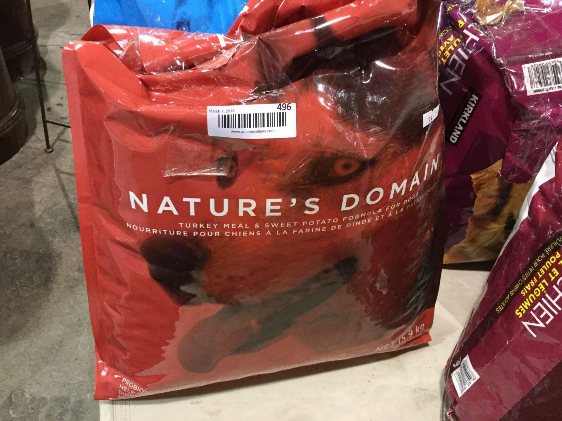 Bag of 15.9 kg Nature's Domain - Dog Food
