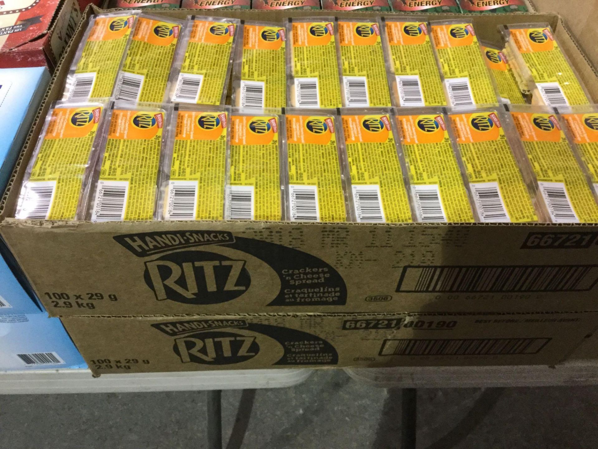 Case of 100 x 29 g Handi-Snacks - Ritz