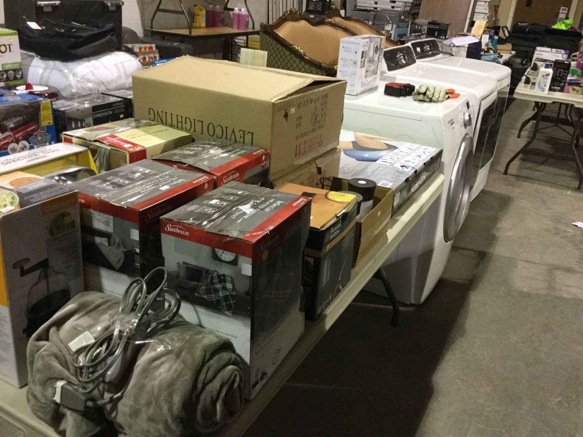 March 14, 2018 Auction - Office Furniture, Returns and More - Image 8 of 10