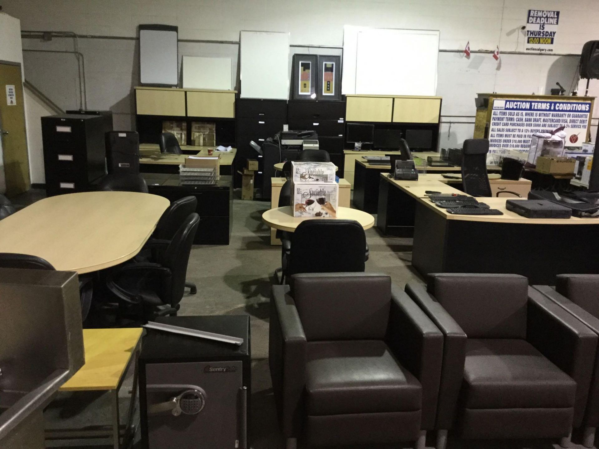 March 14, 2018 Auction - Office Furniture, Returns and More