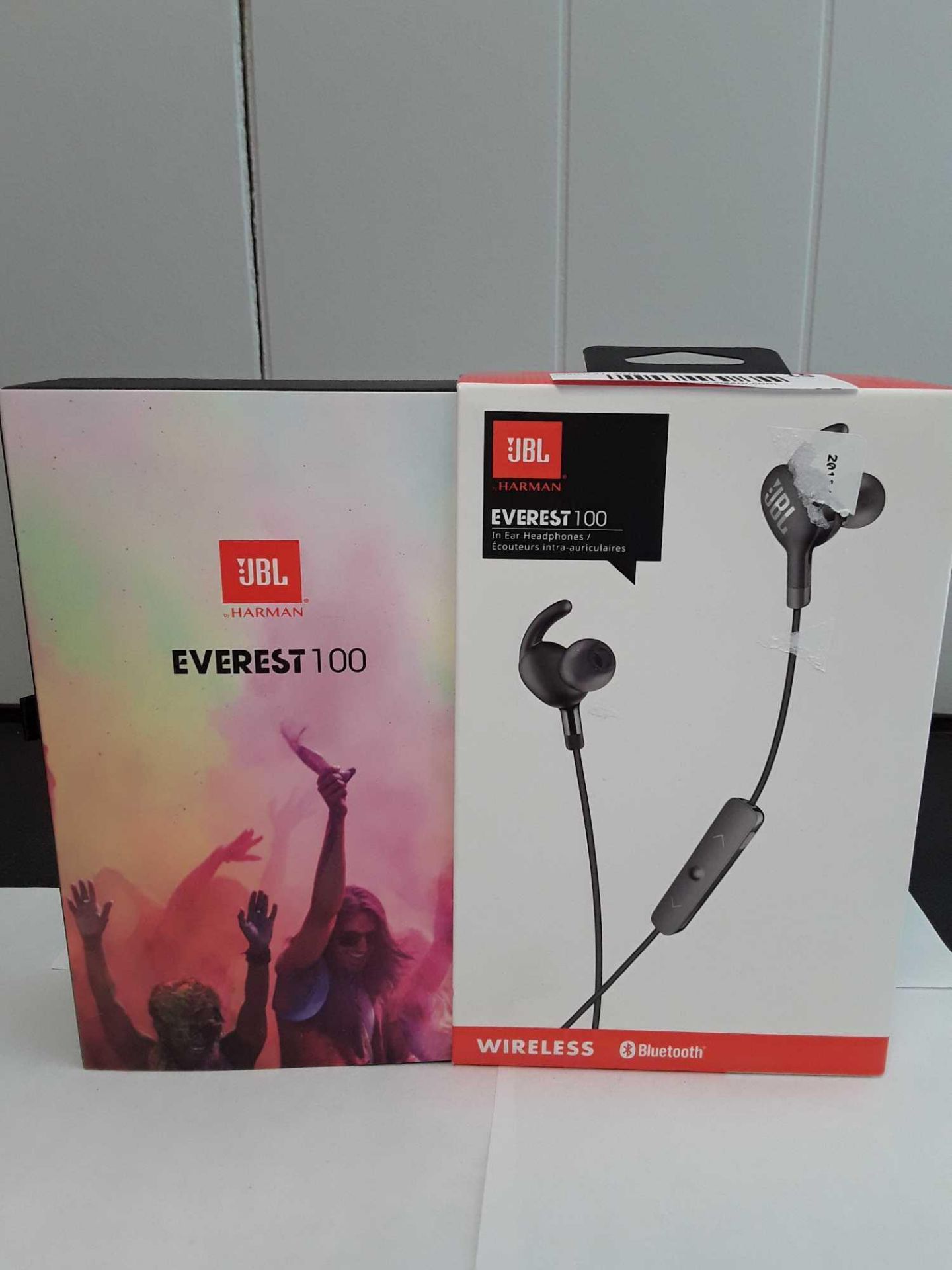 Everest 100 - In-ear Headphones  wireless bluetooth