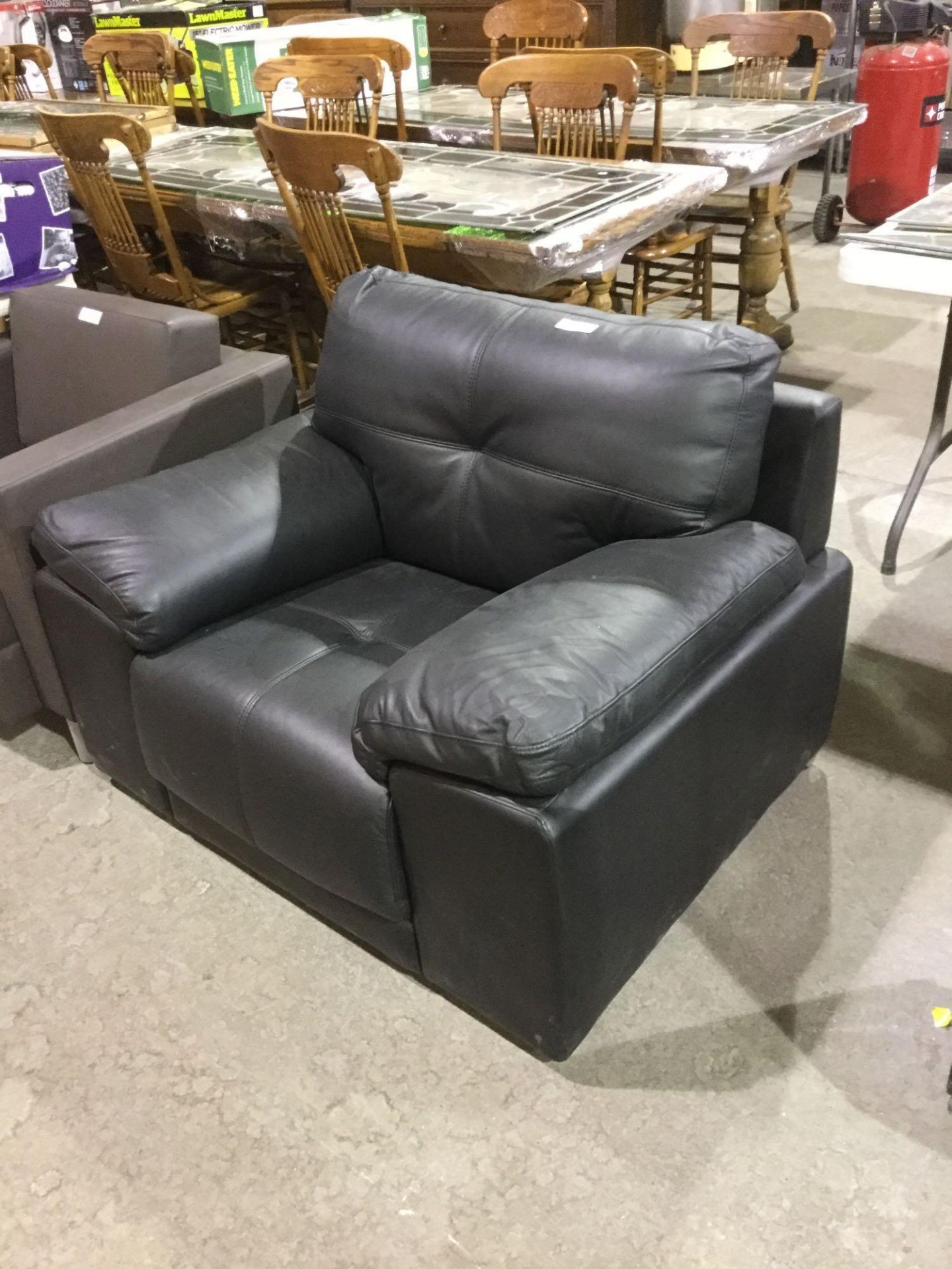 Leather Arm Chair - Black - Image 2 of 2