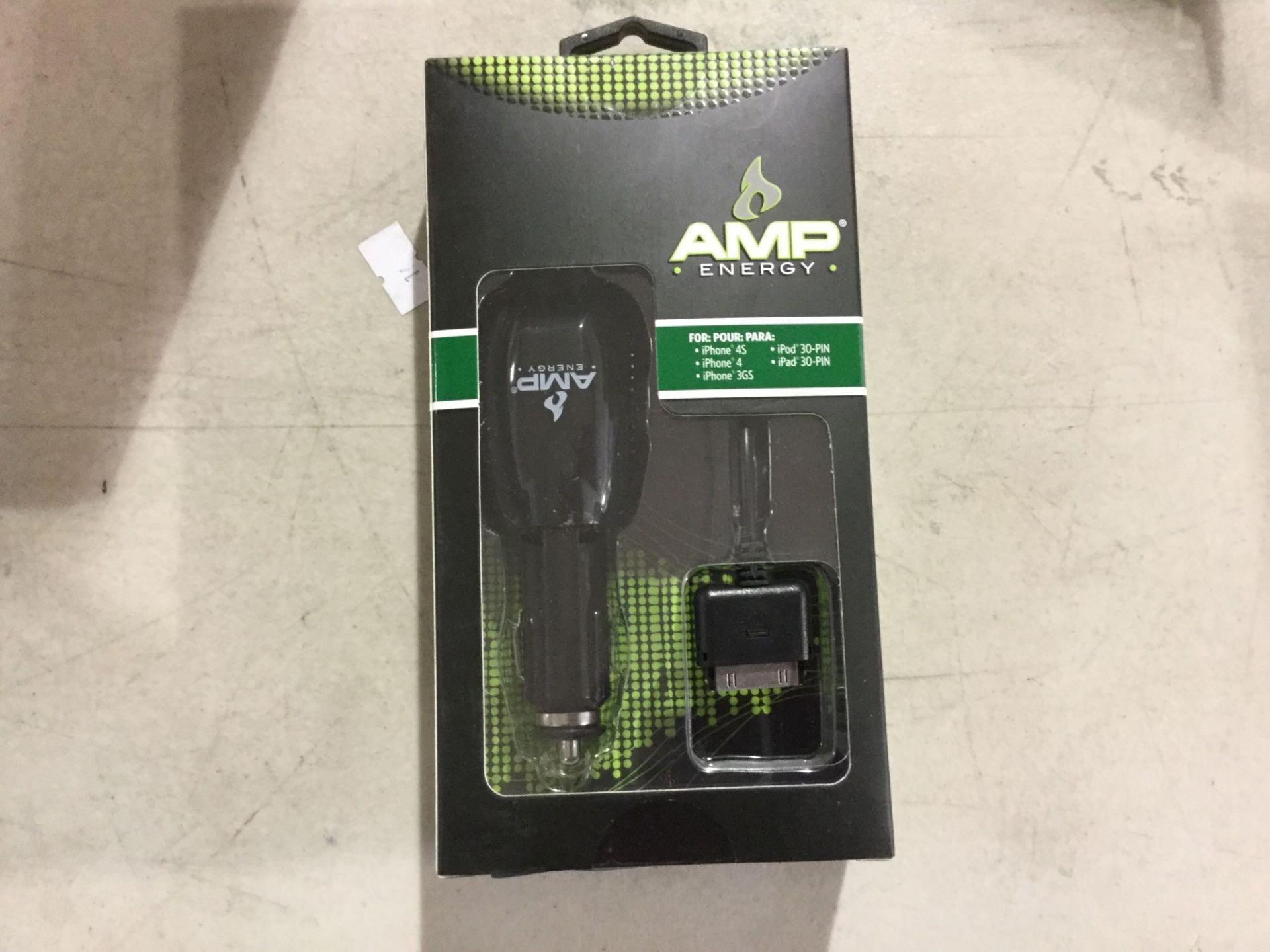 AMP Energy Car Charger - for iPhone 4S, 4, 3GS and iPod 30-PIN - Black