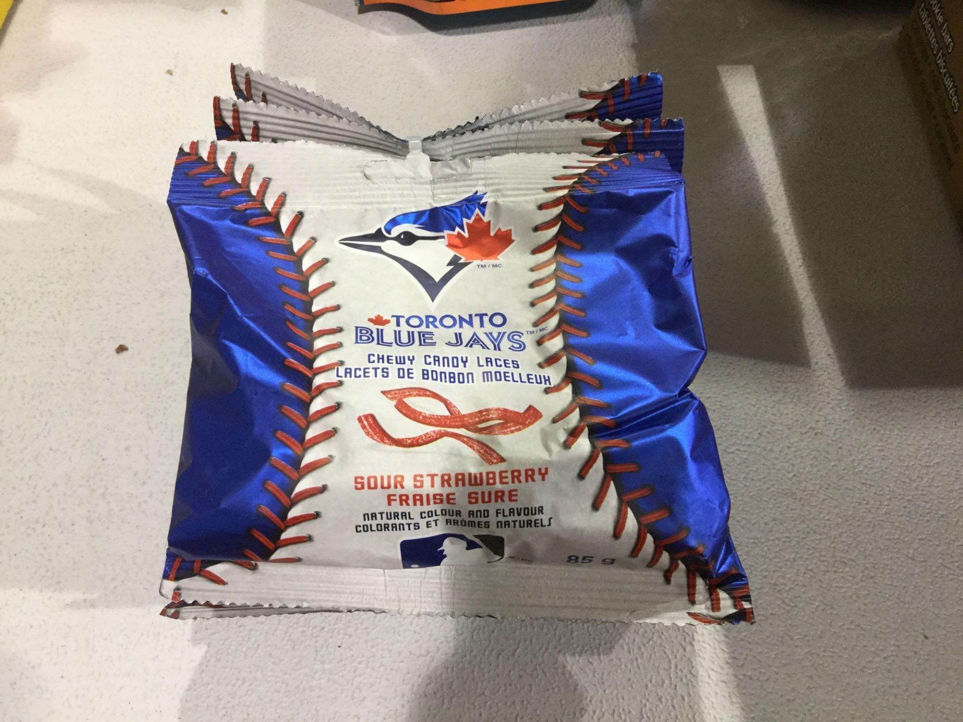 Lot of 4 x 85 g Toronto Blue Jay Chewy Candy Laces