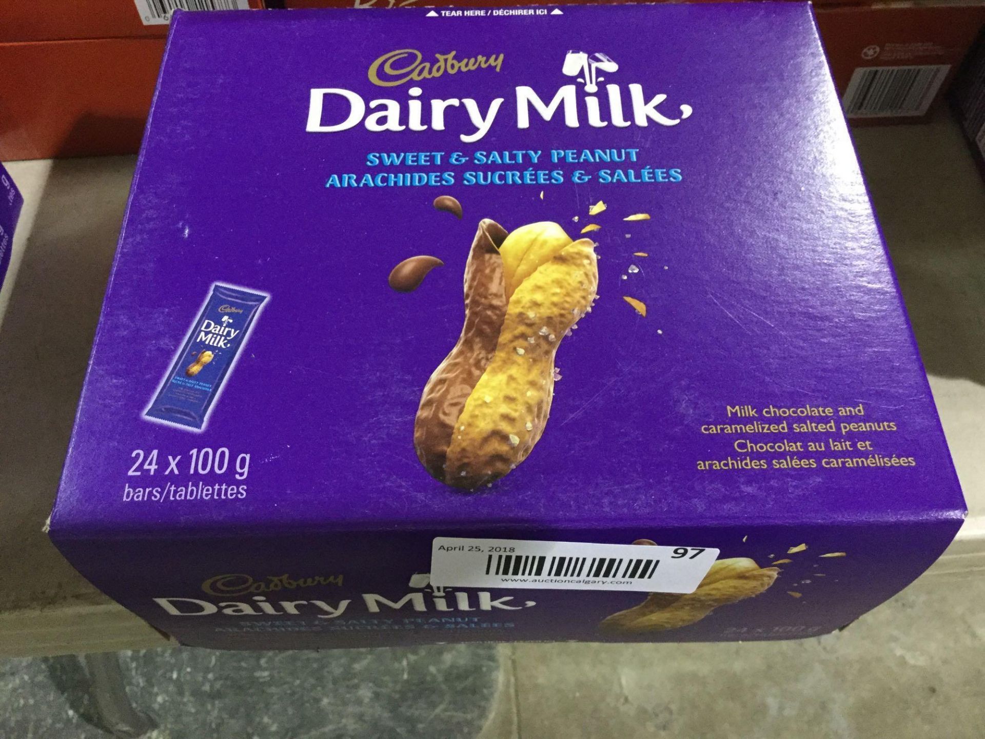 Case of 24 x 100 g Cadbury Dairy Milk Sweet and Salty Peanut Bars