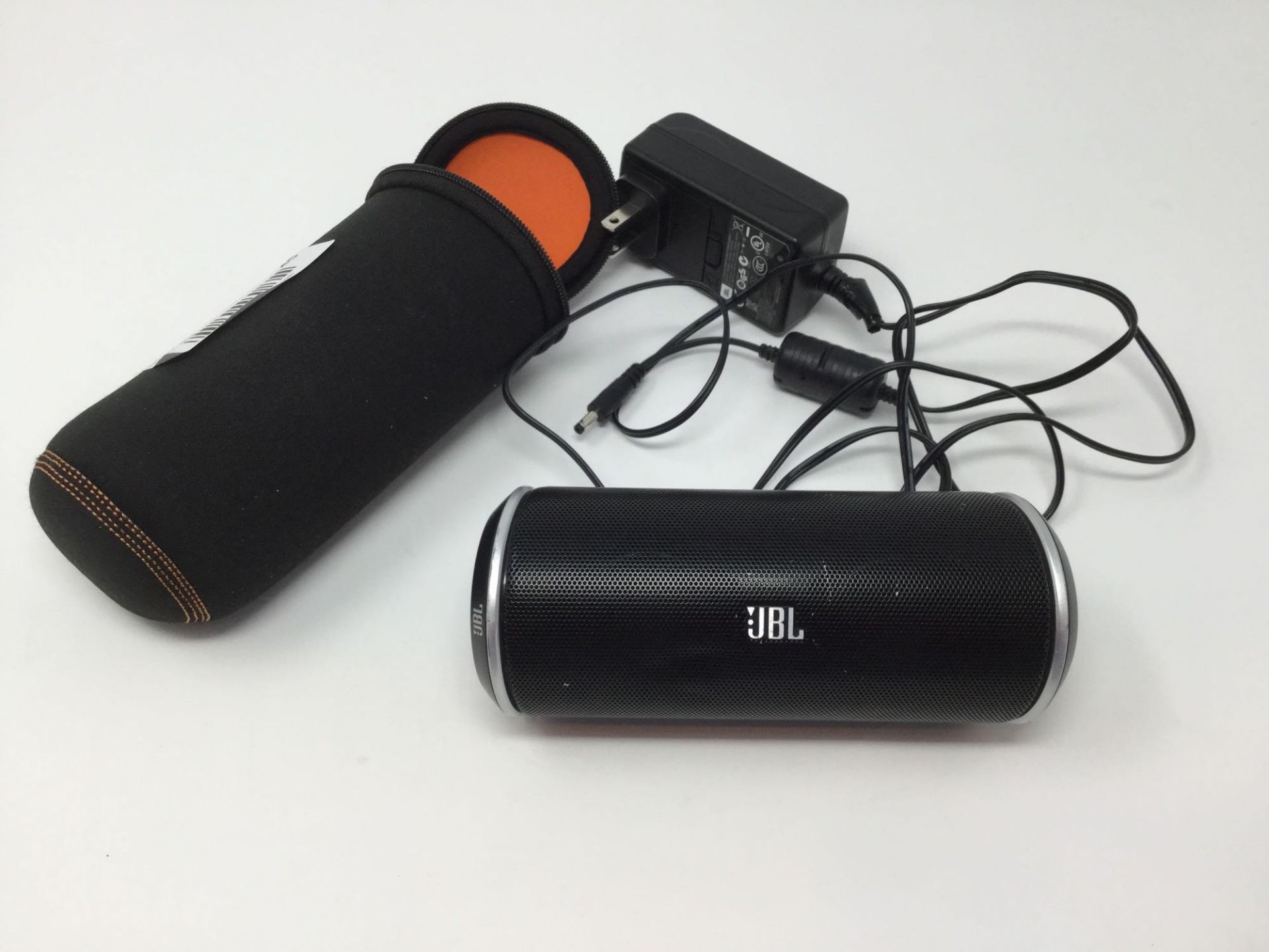 UBL Wireless Bluetooth Speaker with Case and Charging Cord