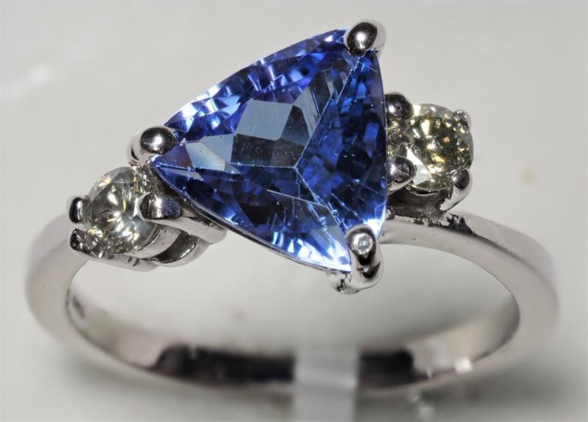 14K White Gold Tanzanite (2.60ct) and 2 Diamond (0.18ct) Ring. Insurance Value $4000 (41-NT128)