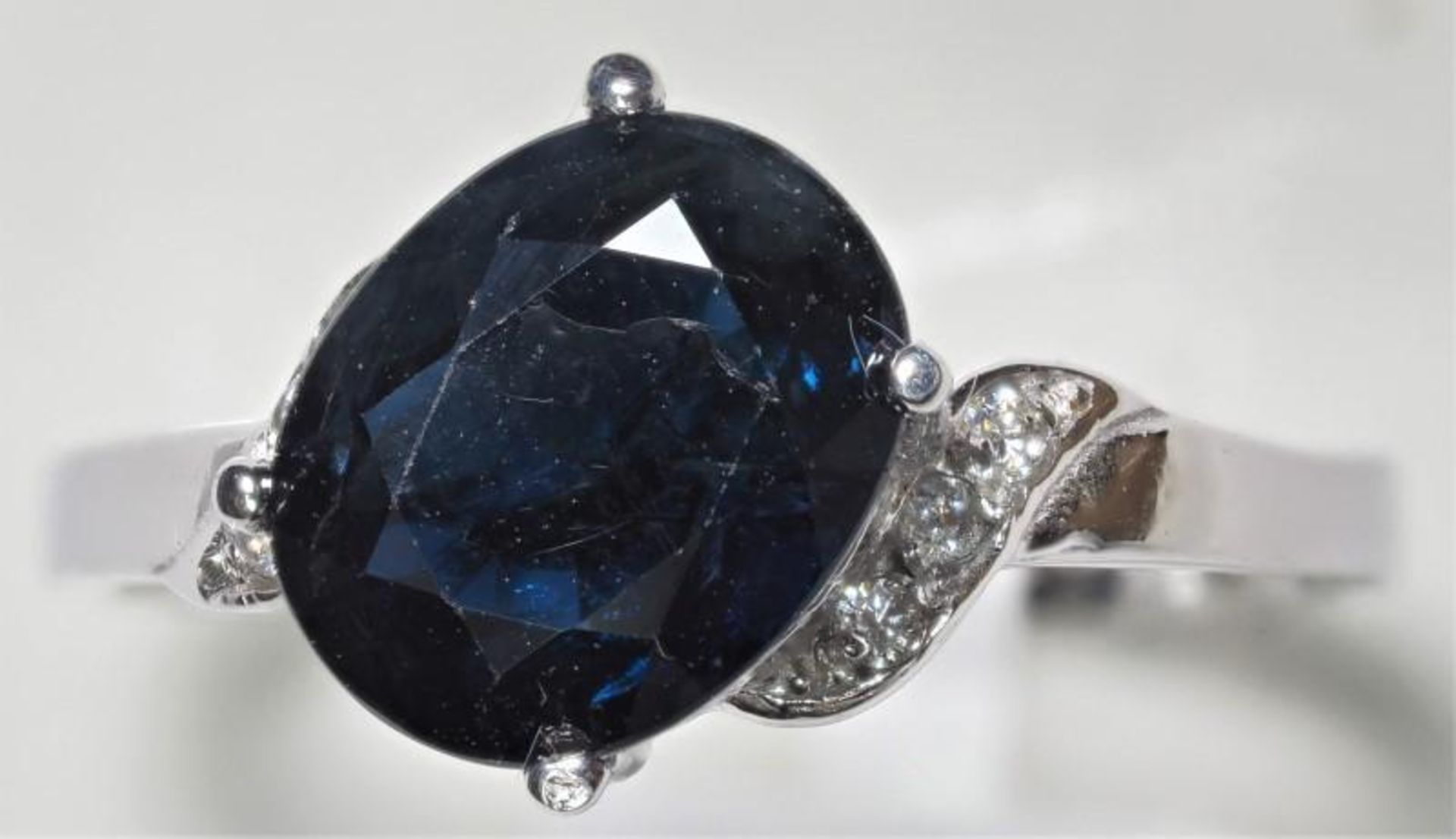 10K White Gold Sapphire (2.0ct) and Diamond Ring. Insurance Value $2500 (10-NT128) - Image 2 of 4