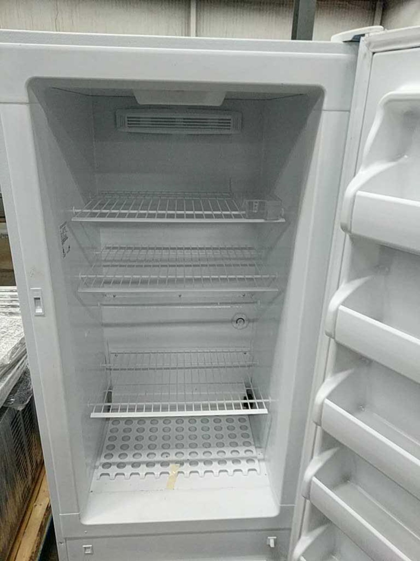 Frigidaire Refrigerator - Image 2 of 3