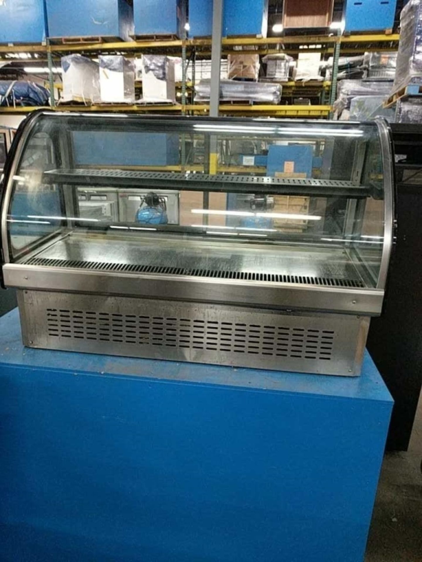 Vollrath Refrigerated Countertop Display Cabinet - Image 3 of 4