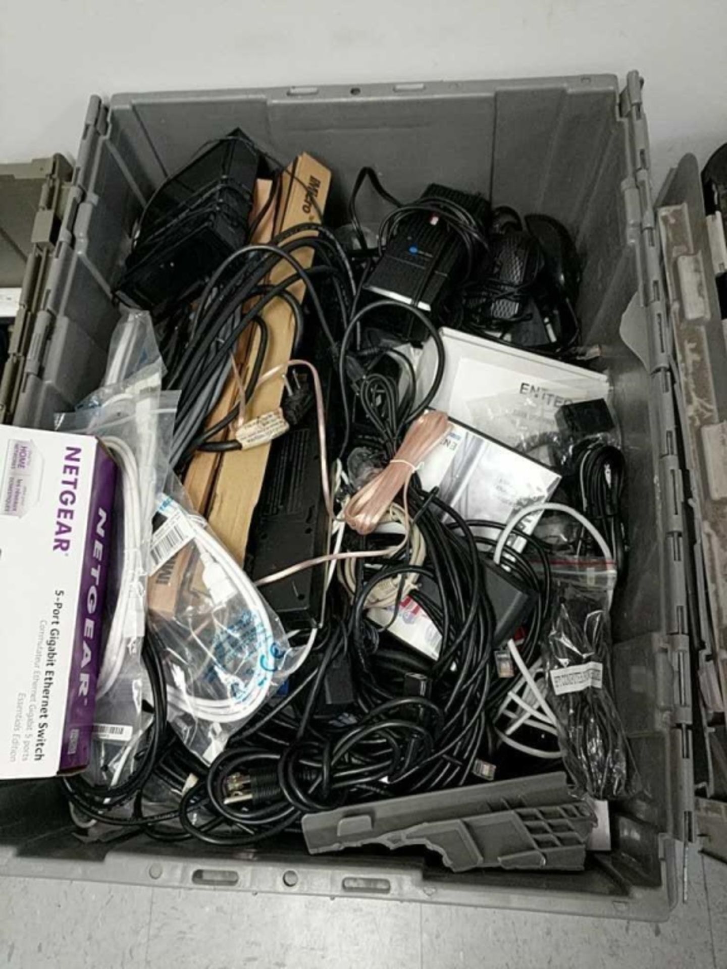 Lot of Assorted Networking Cables - Image 2 of 4