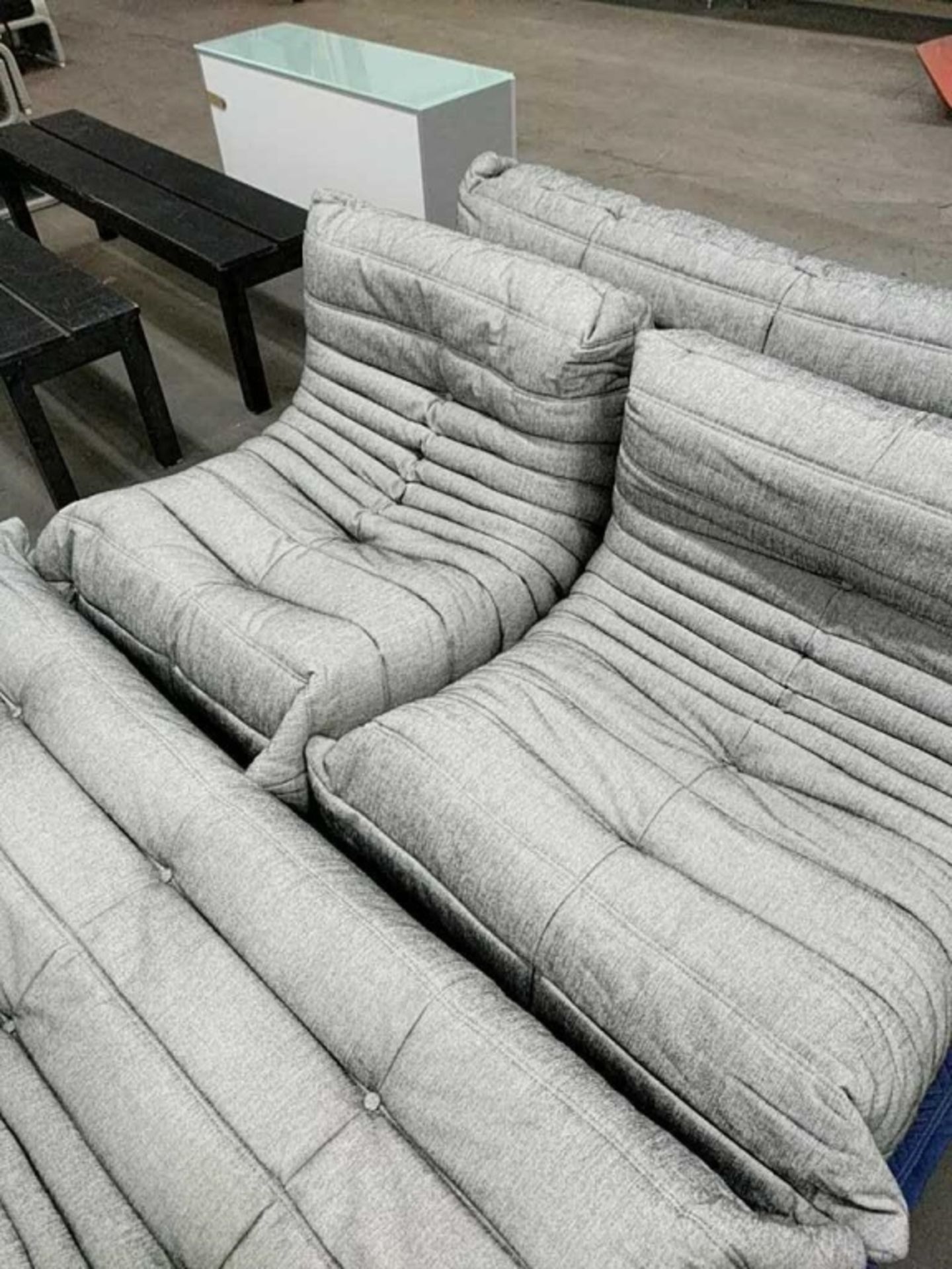 6 Piece Sectional Floor Couch - Image 3 of 6