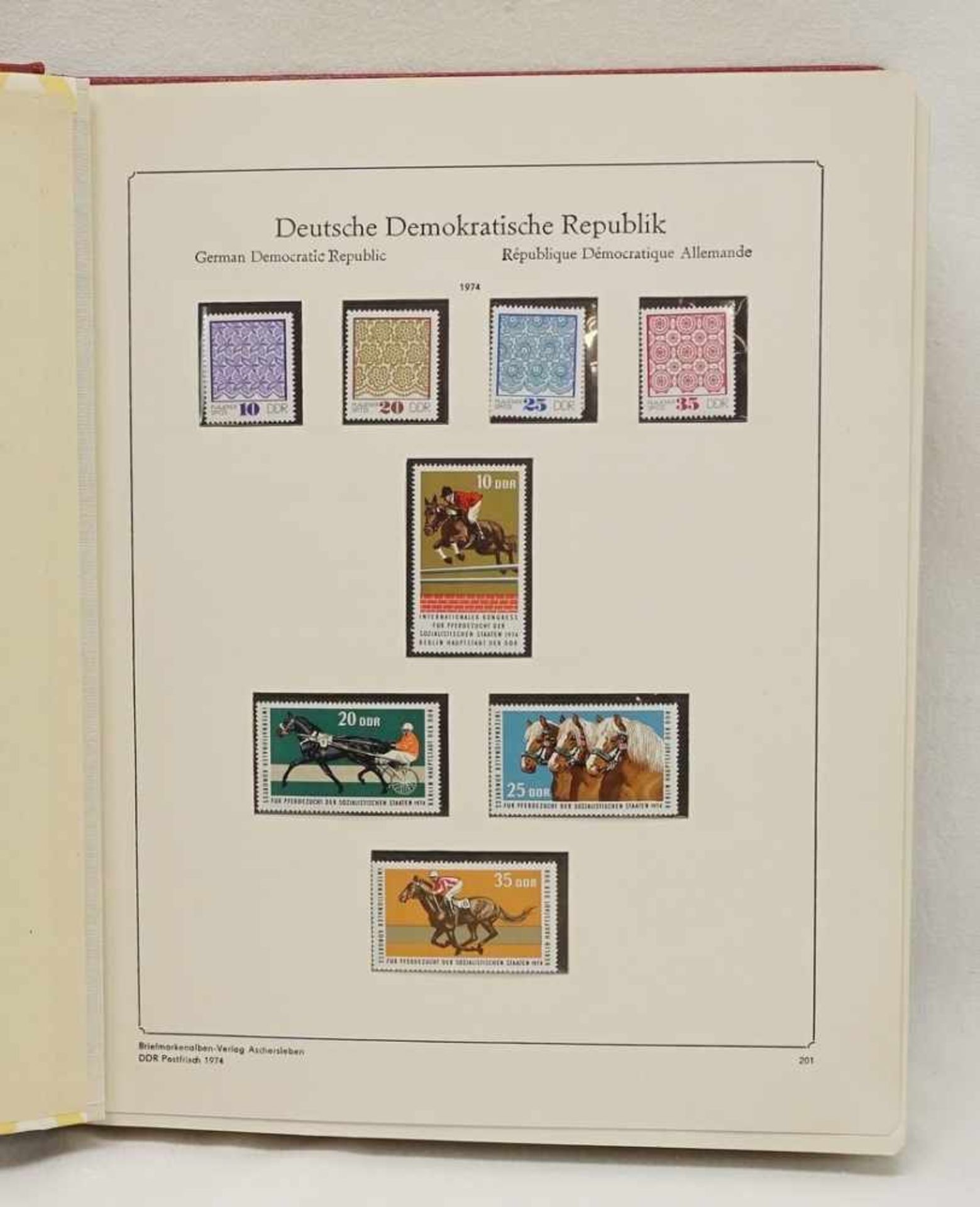 Drei Alben mit Briefmarken der DDRAbria, DDR, 1966 - 1990, Vordruckalben, postfrisch, vollständige - Bild 4 aus 4