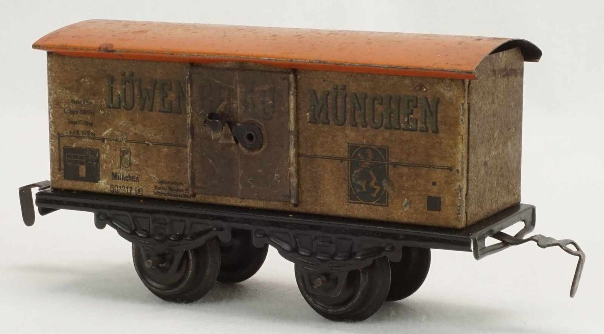 Vier Kraus Fandor Güterwagen, Spur 0, um 1910Blech lithografiert, Löwen Bräu München Wagen mit - Image 2 of 9