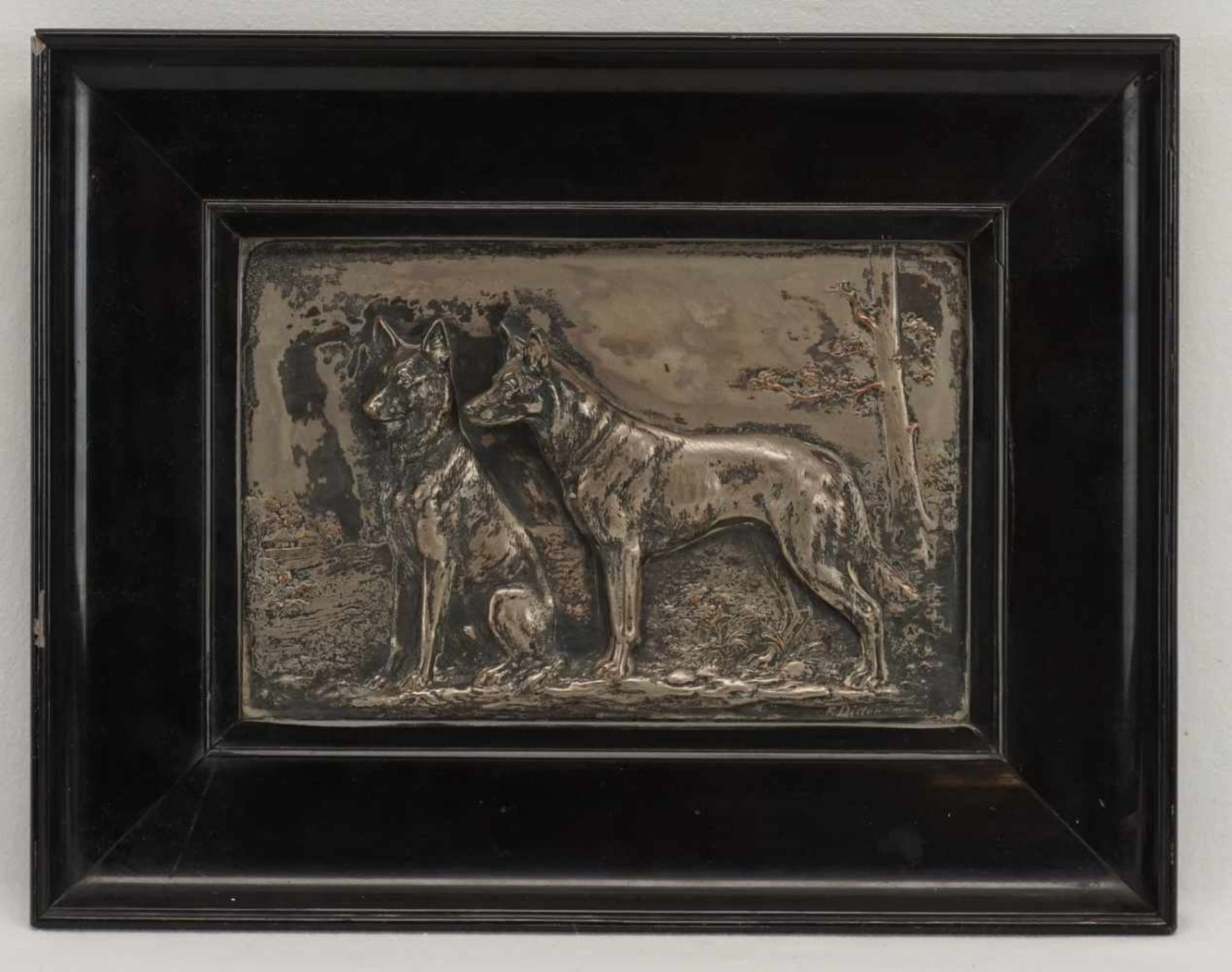 Fritz Diller, Reliefbild "Schäferhunde"(1875 - 1945), Kupfer versilbert, in Platte signiert, um - Bild 2 aus 3