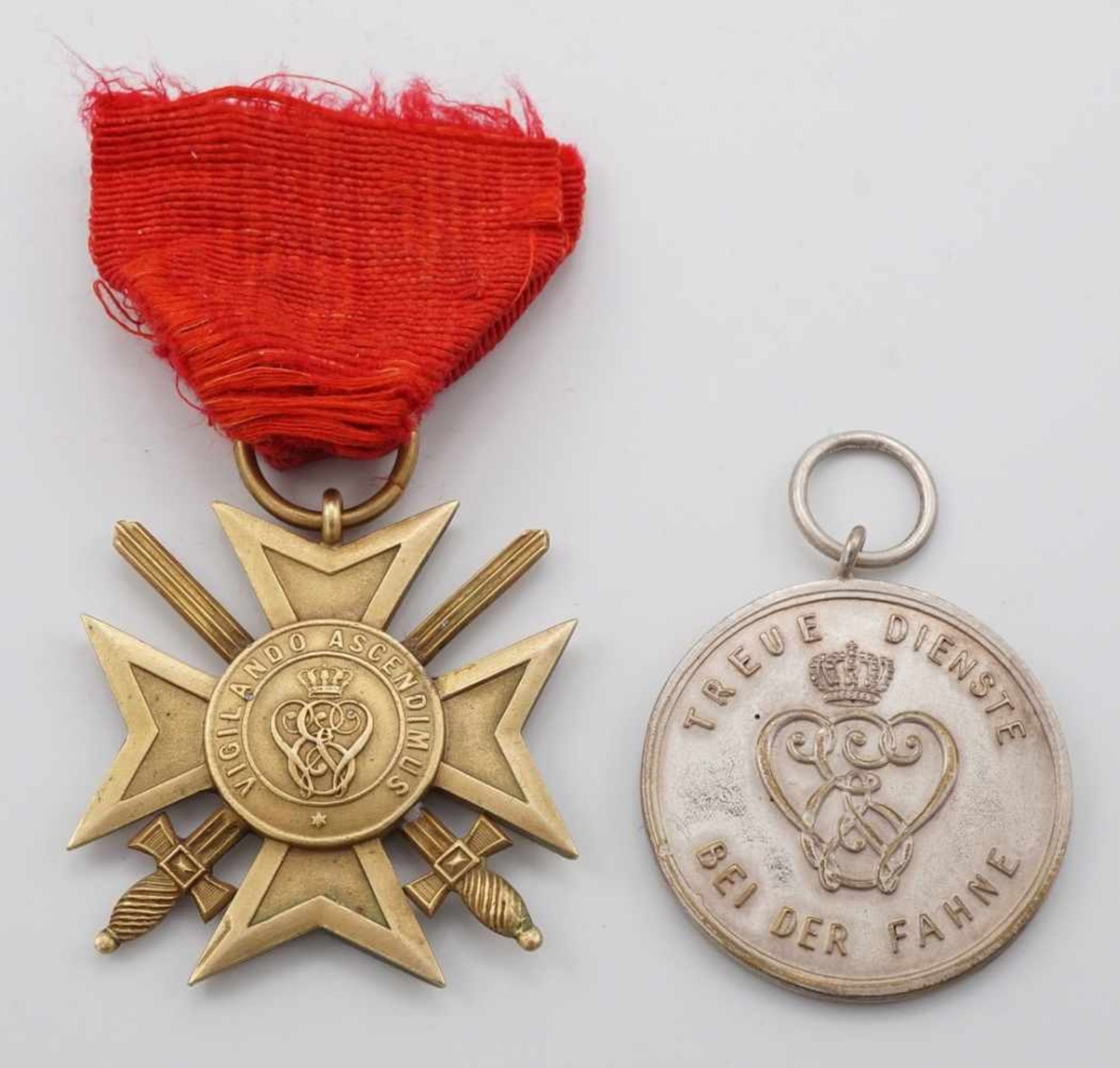 Sachsen Weimar goldenes Verdienstkreuz mit Schwertern und Dienstauszeichnung 3. Klasse1) Sachsen