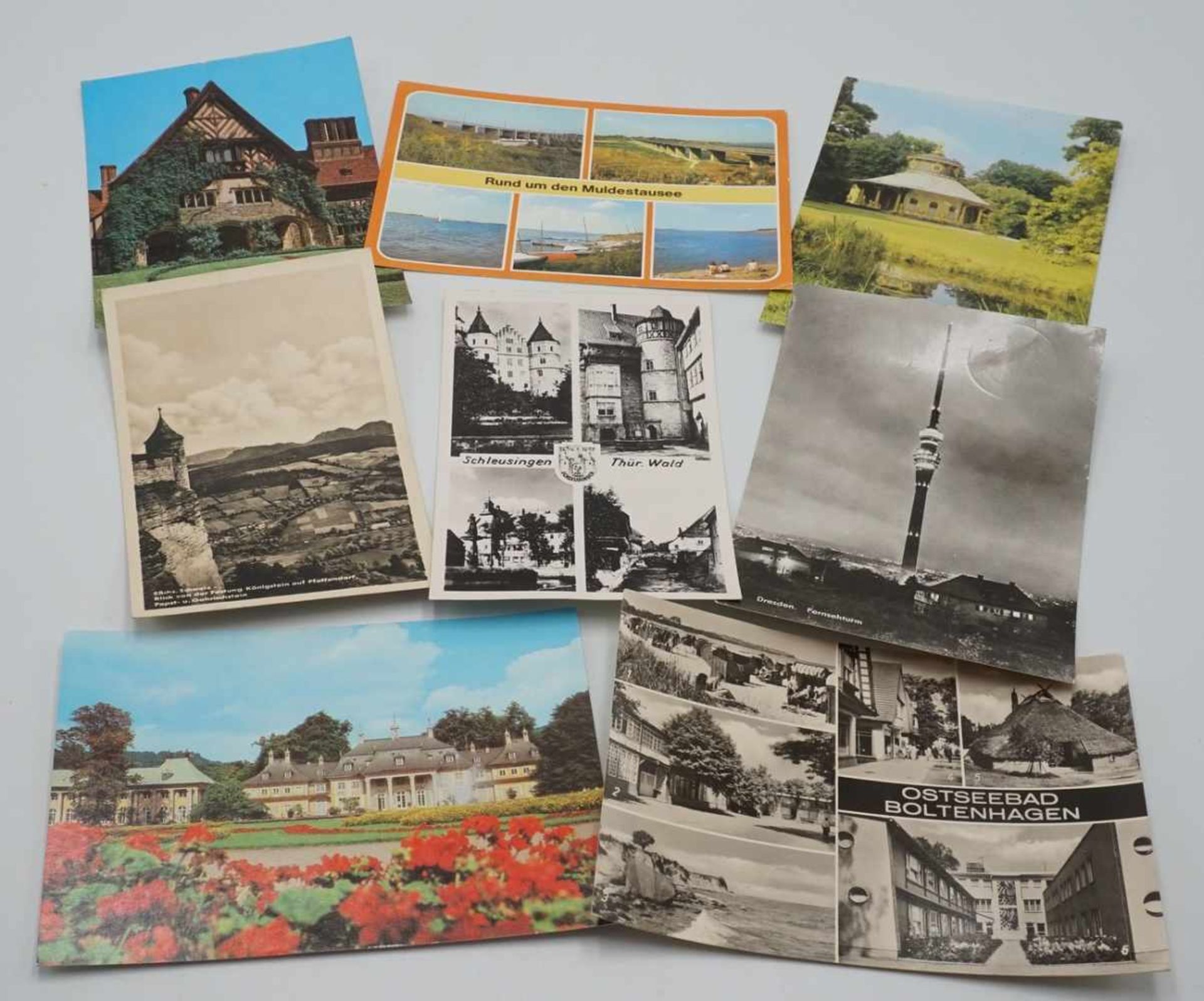 Umfangreiches DDR Briefmarken und Postkarten Konvolutca. 850 Briefmarken, Blocks und Sätze in zwei - Bild 4 aus 4