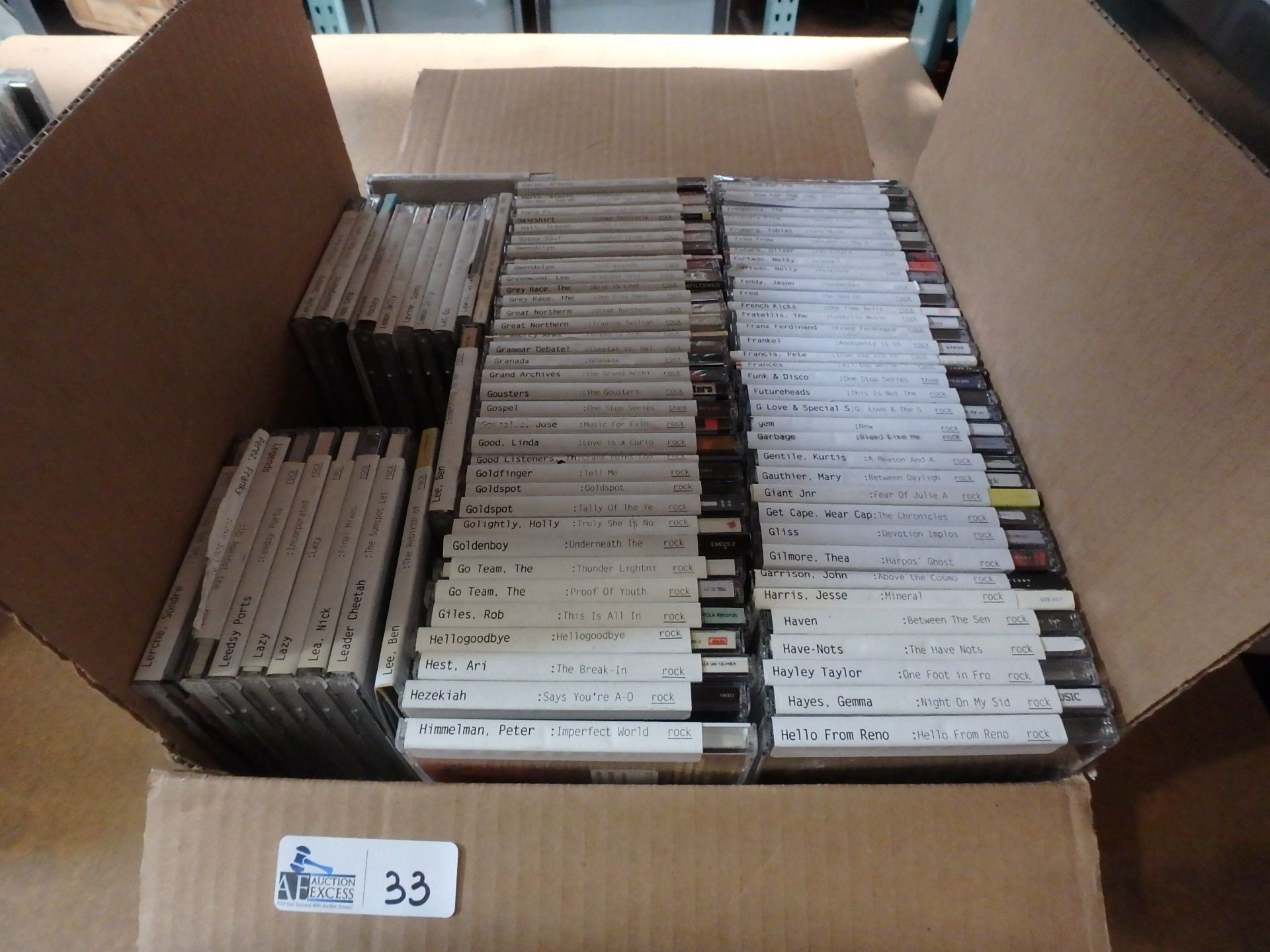 BOX MISC CD'S