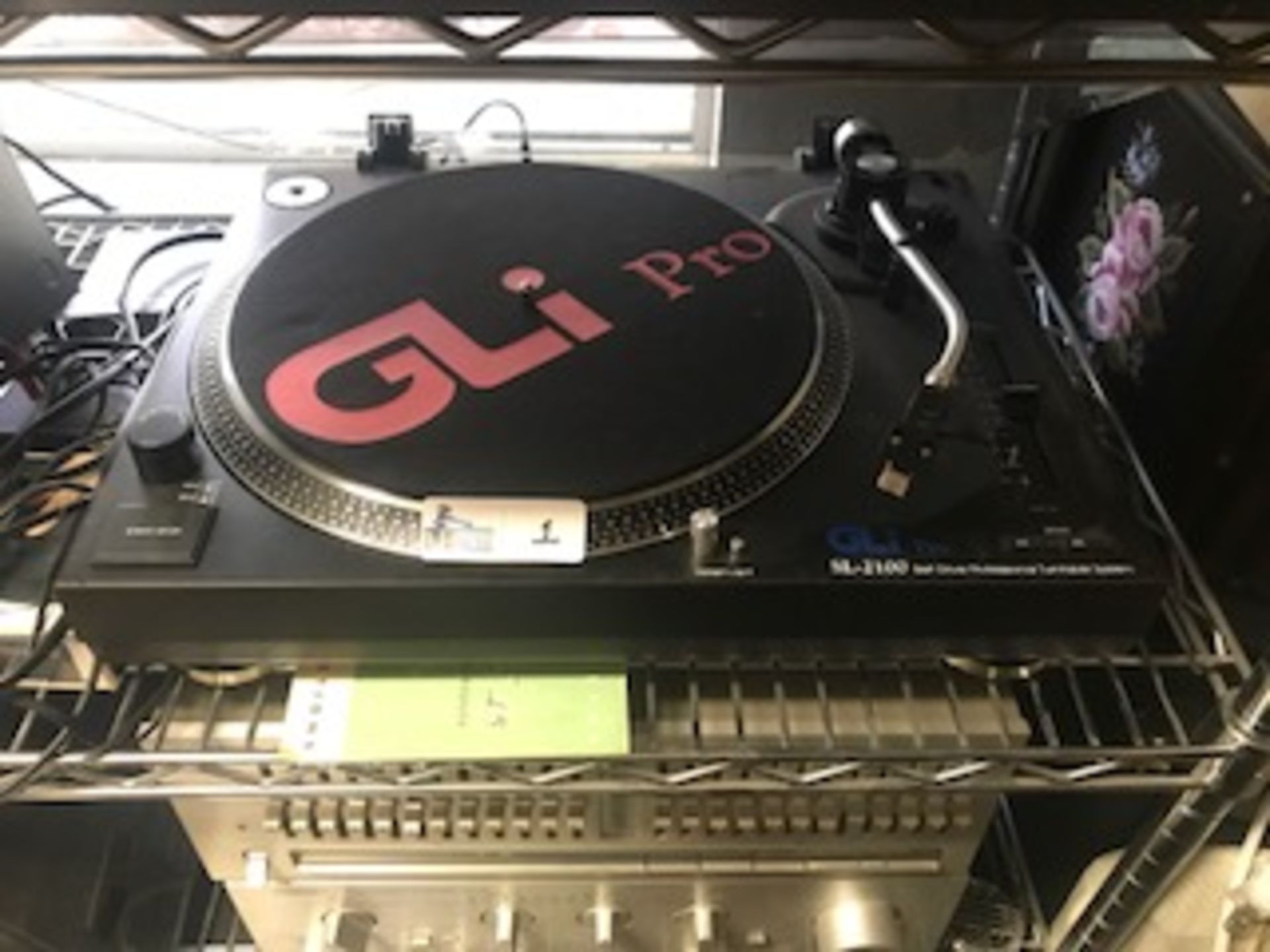 GLI SL 2100 TURNTABLE