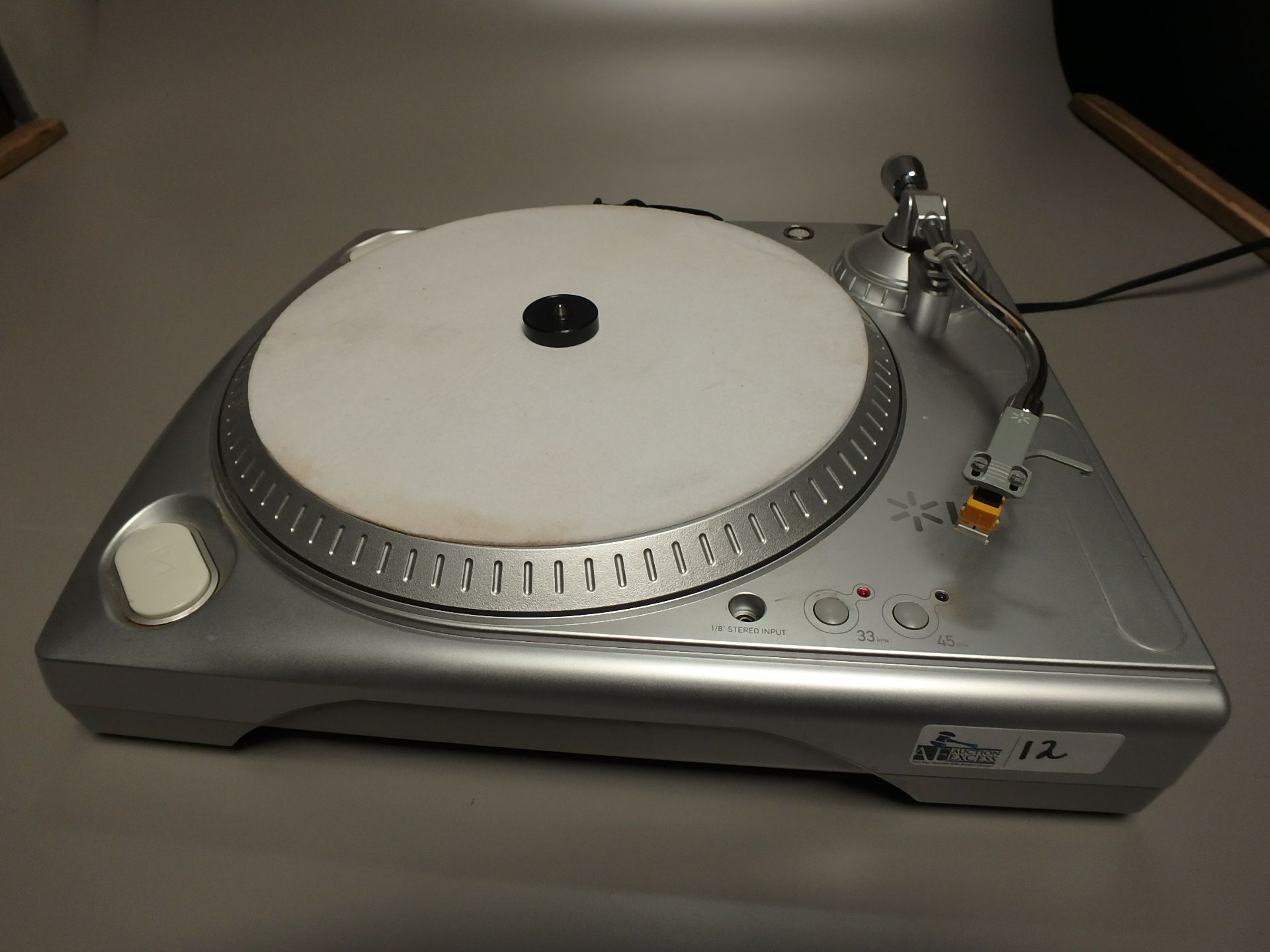 ION USB TURNTABLE