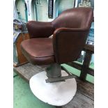 Barbers chair (LM)