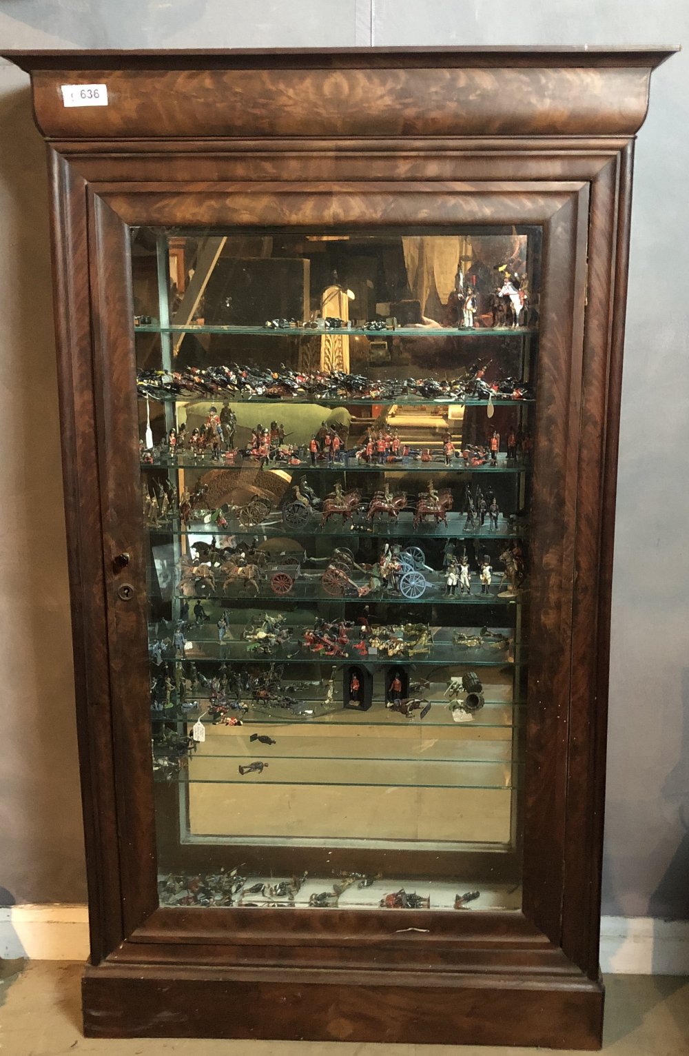 Display case - Image 2 of 2