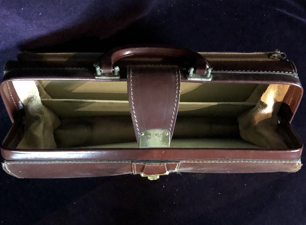 Document case - Image 2 of 3