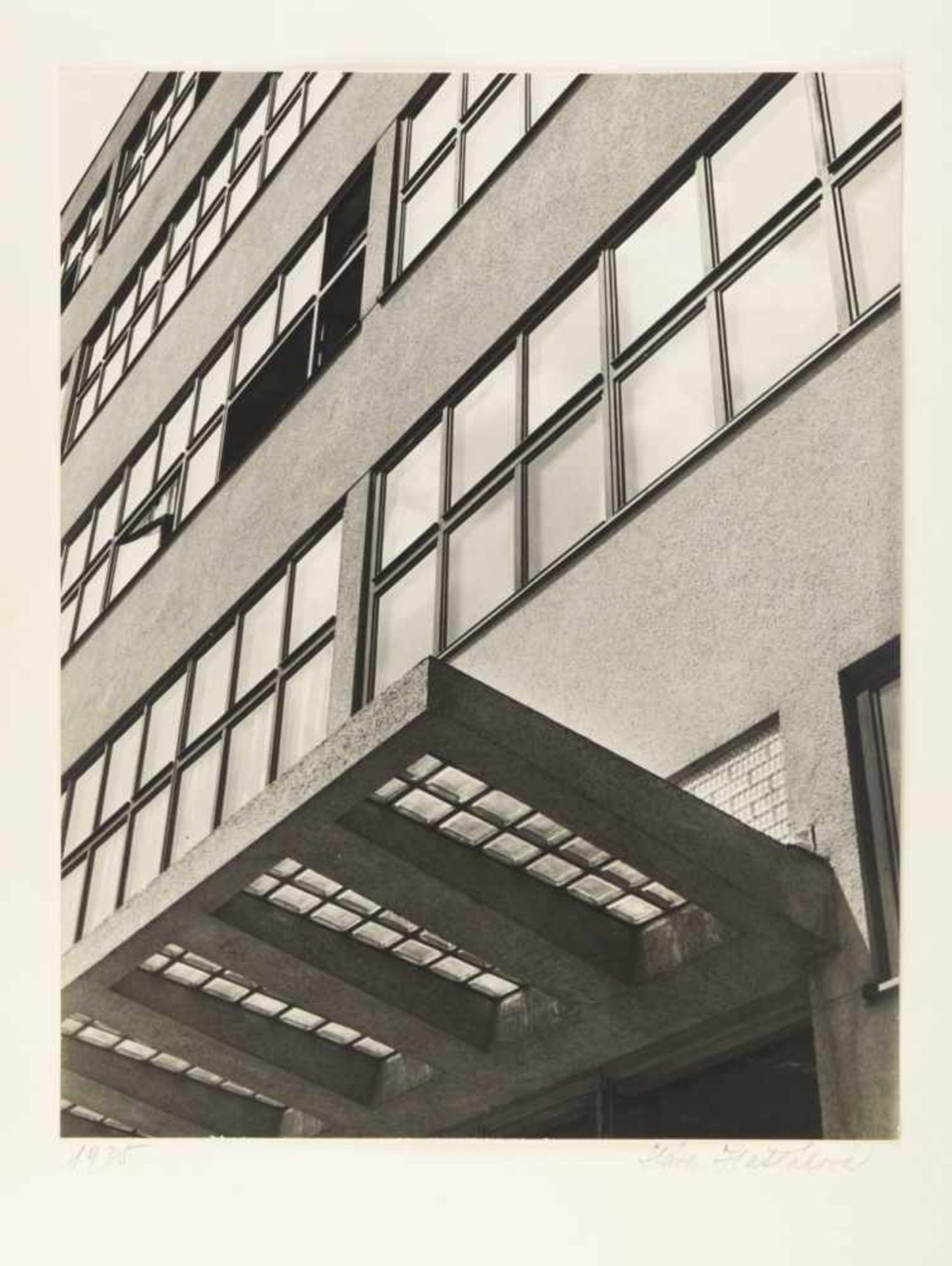 Jaroslava Hatláková (1904-1989) ARCHITEKTUR 1936 1935 Silbergelatineabzug auf Glanzpapier,