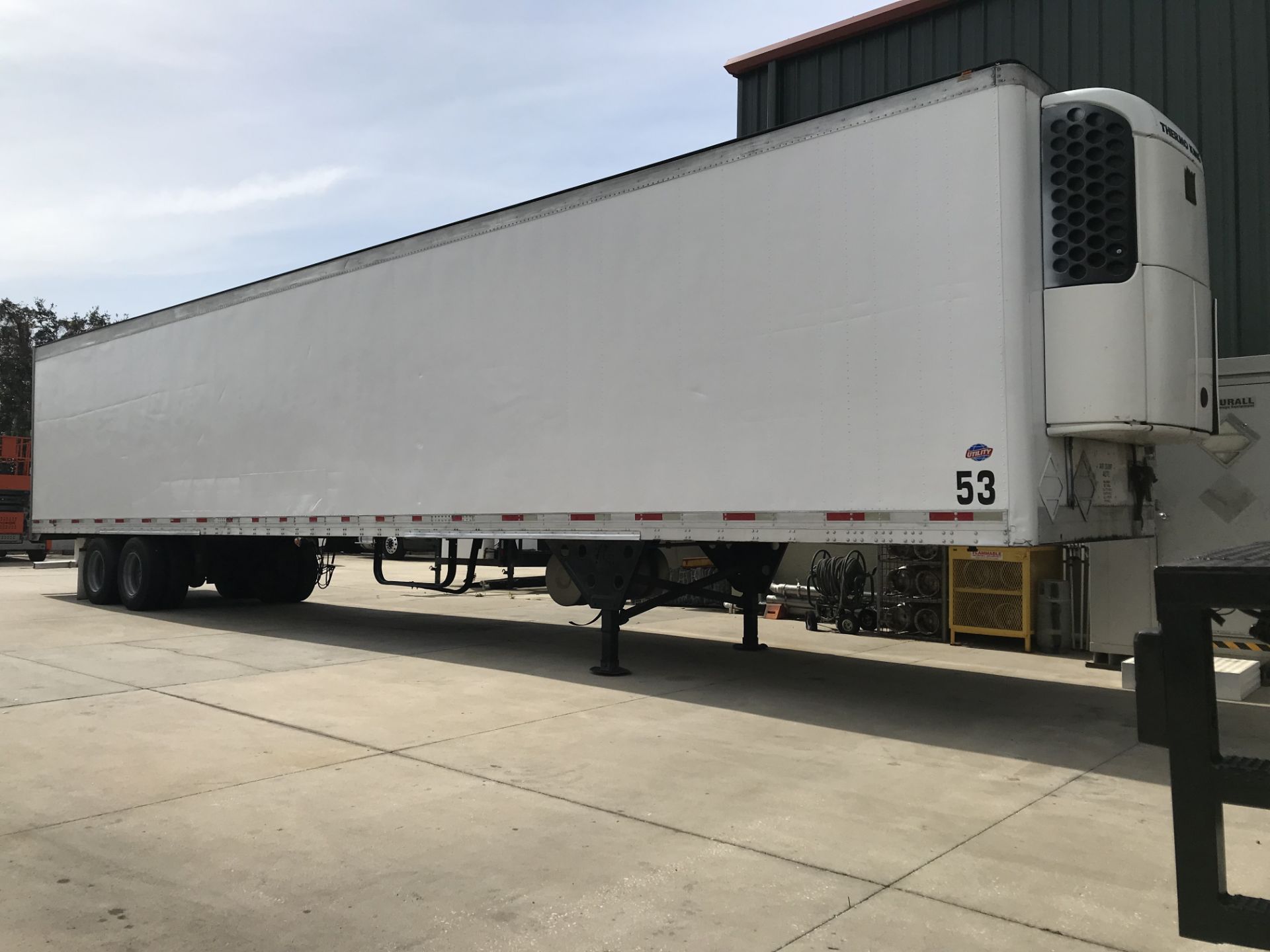 2008 UTILITY REEFER TRAILER, 52', CLEAN INSIDE, ALUMINUM FLOOR