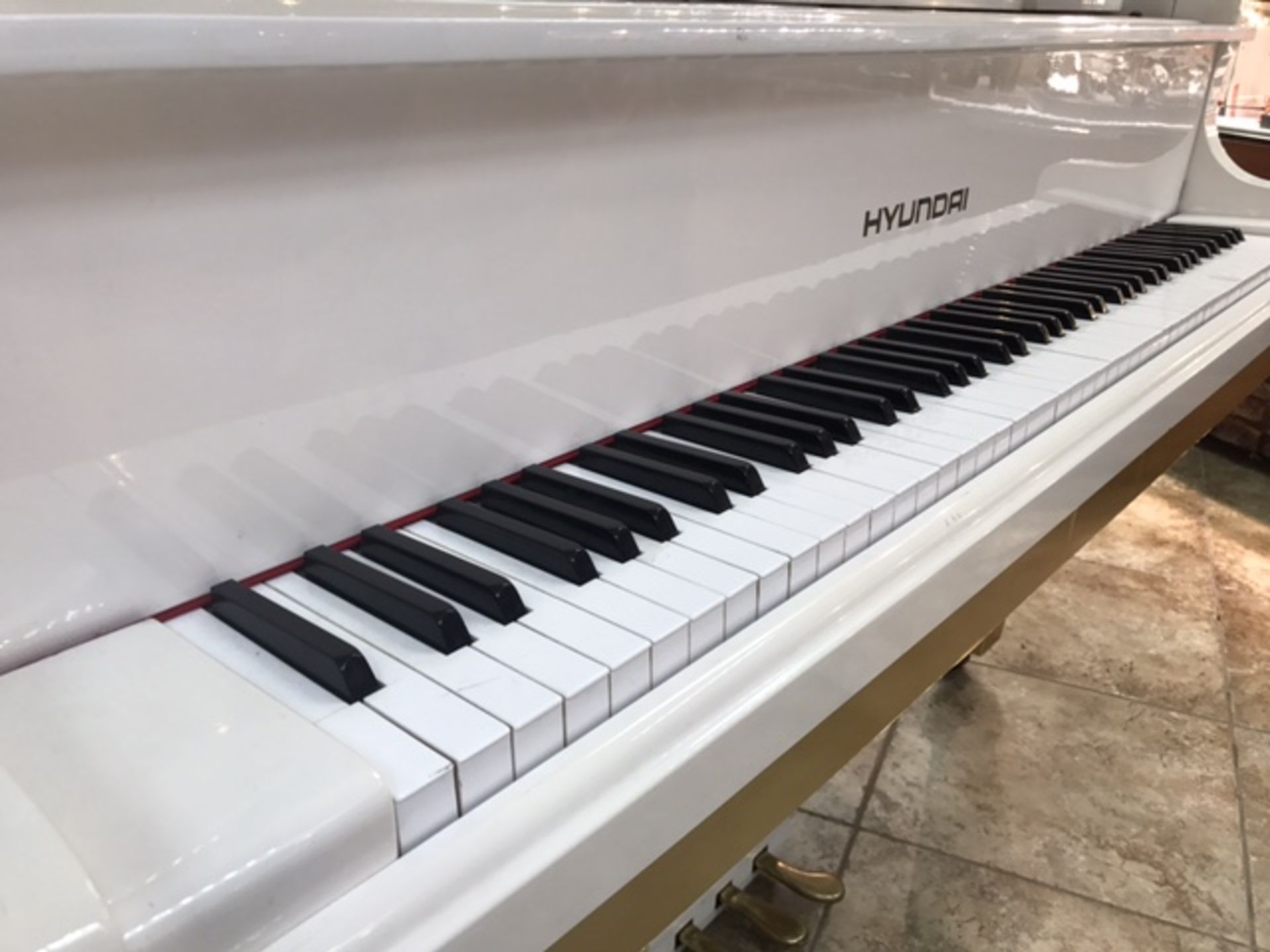 HYUNDAI PIANO - Image 3 of 15