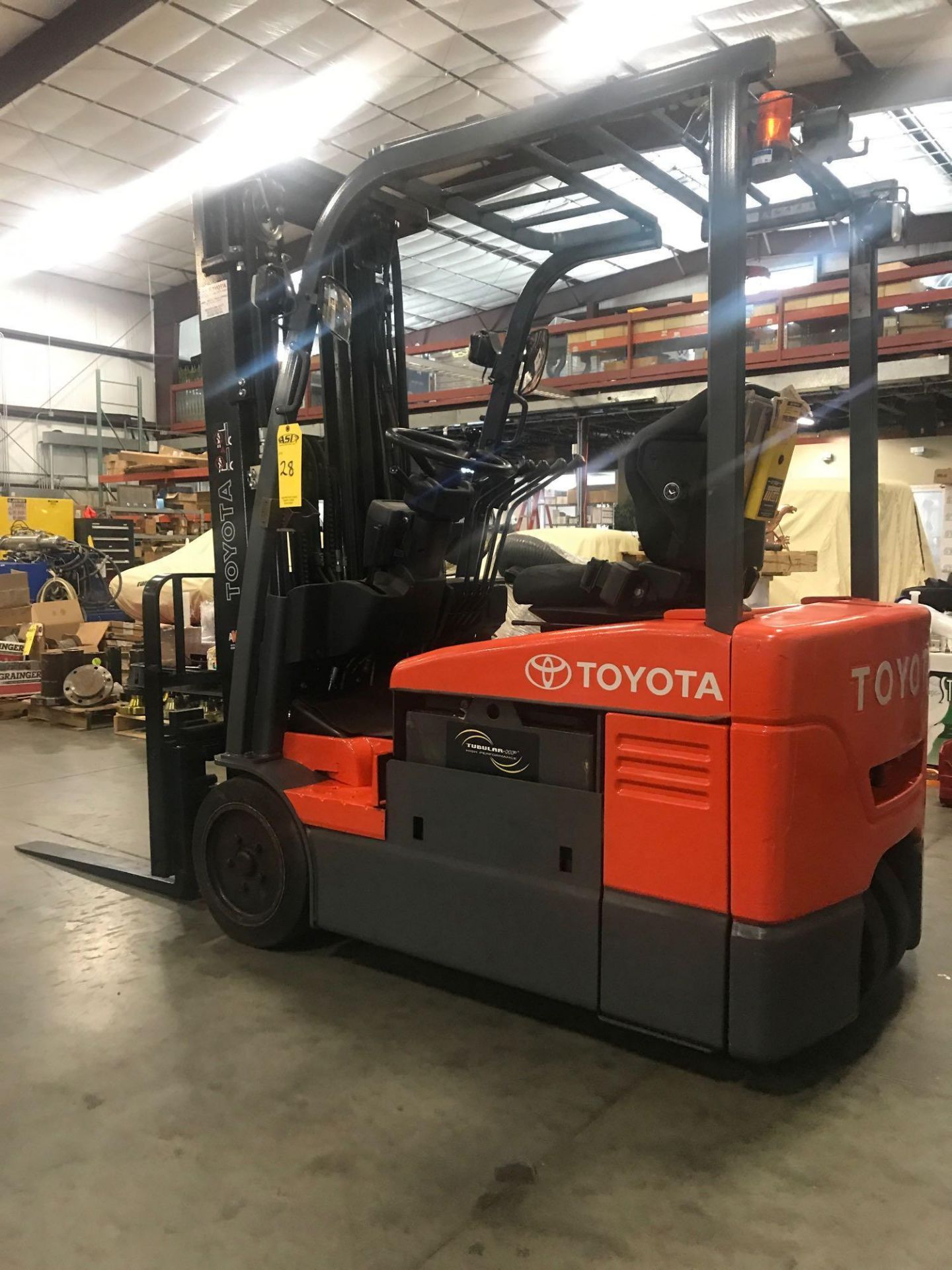 2013 TOYOTA 7FBEU15 ELECTRIC FORKLIFT, 3,000 LB LIFT CAPACITY, TILT, SIDE SHIFT, HYDRAULIC FORK POSI - Image 2 of 9