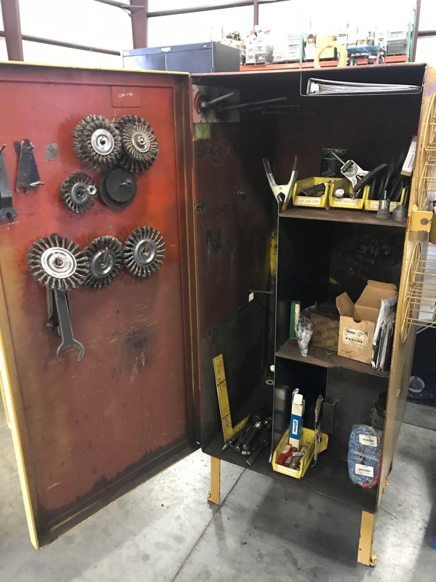 INDUSTRIAL STORAGE CABINET WITH WELDING ACCESSORIES AND OTHER CONTENTS - Image 3 of 7