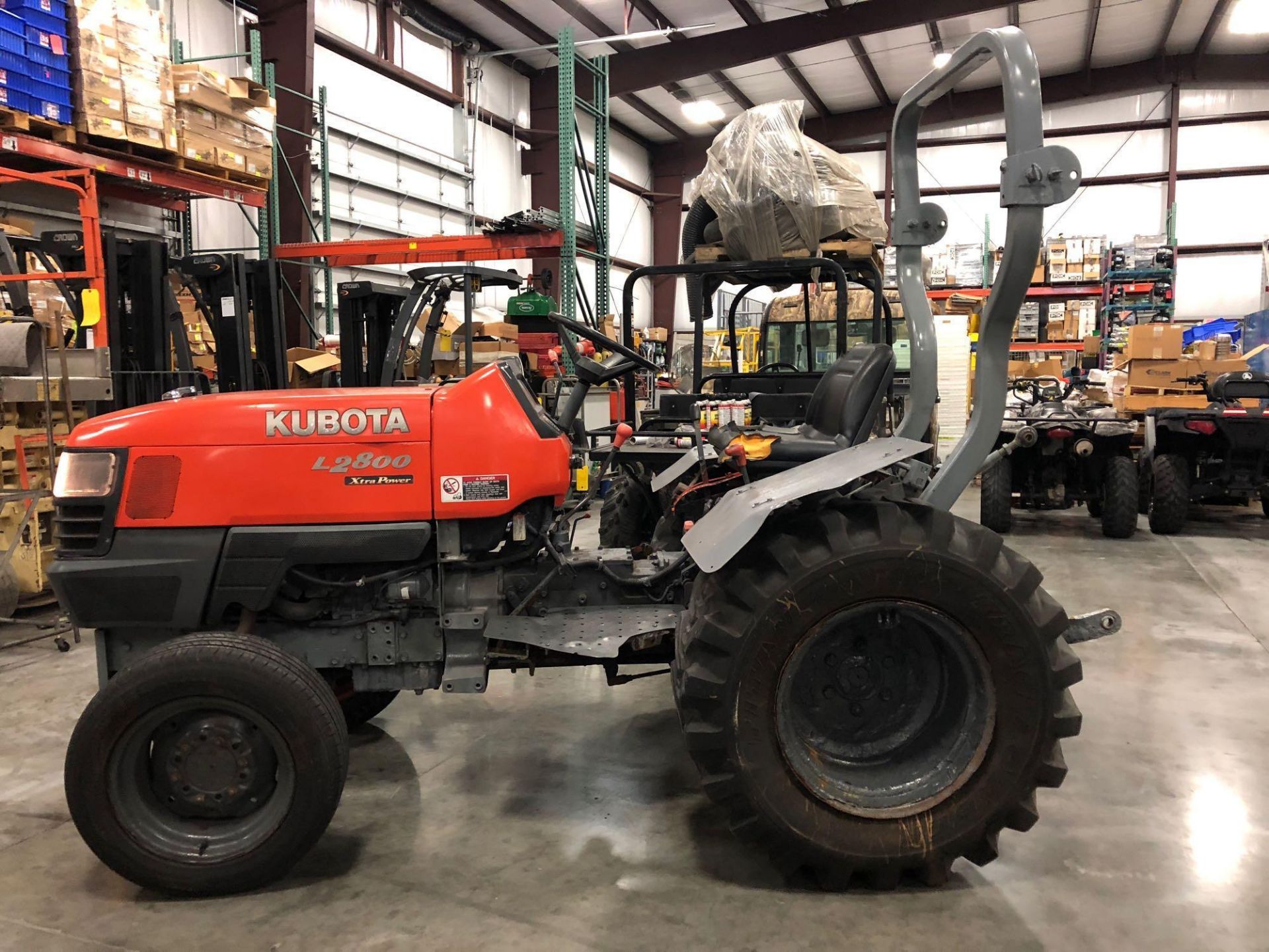 KUBOTA L2800 TRACTOR - Image 9 of 21