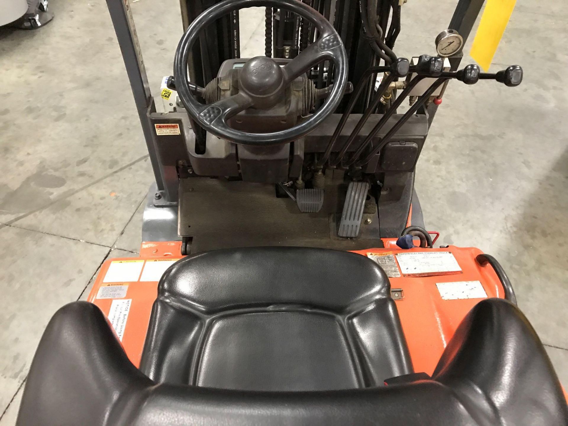 2007 TOYOTA FORKLIFT MODEL 7FBEU15, 3,000 LB CAPACITY, 170.5" HEIGHT CAPACITY - Image 9 of 20