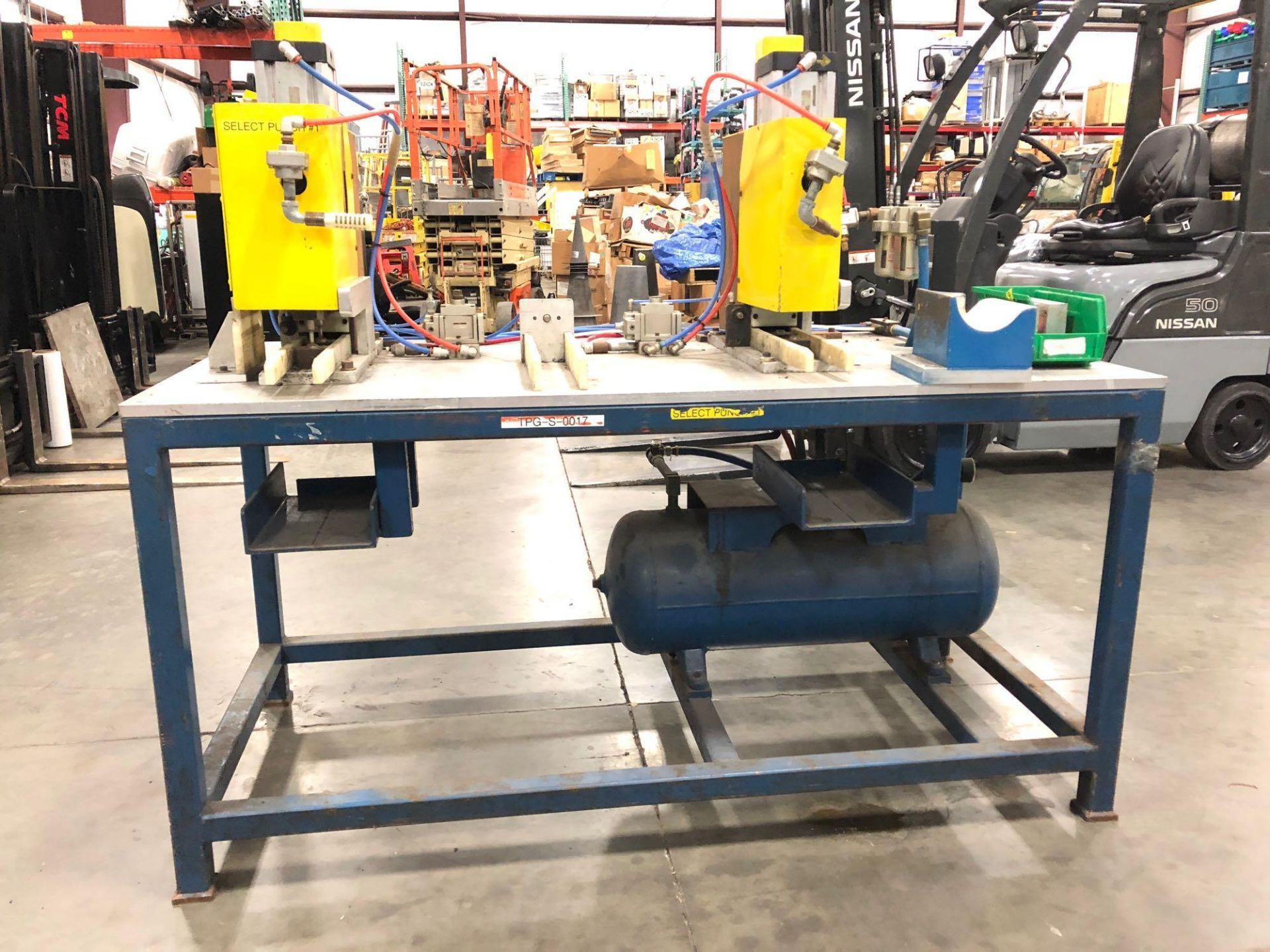 PNEUMATIC PUNCH WORK STATION