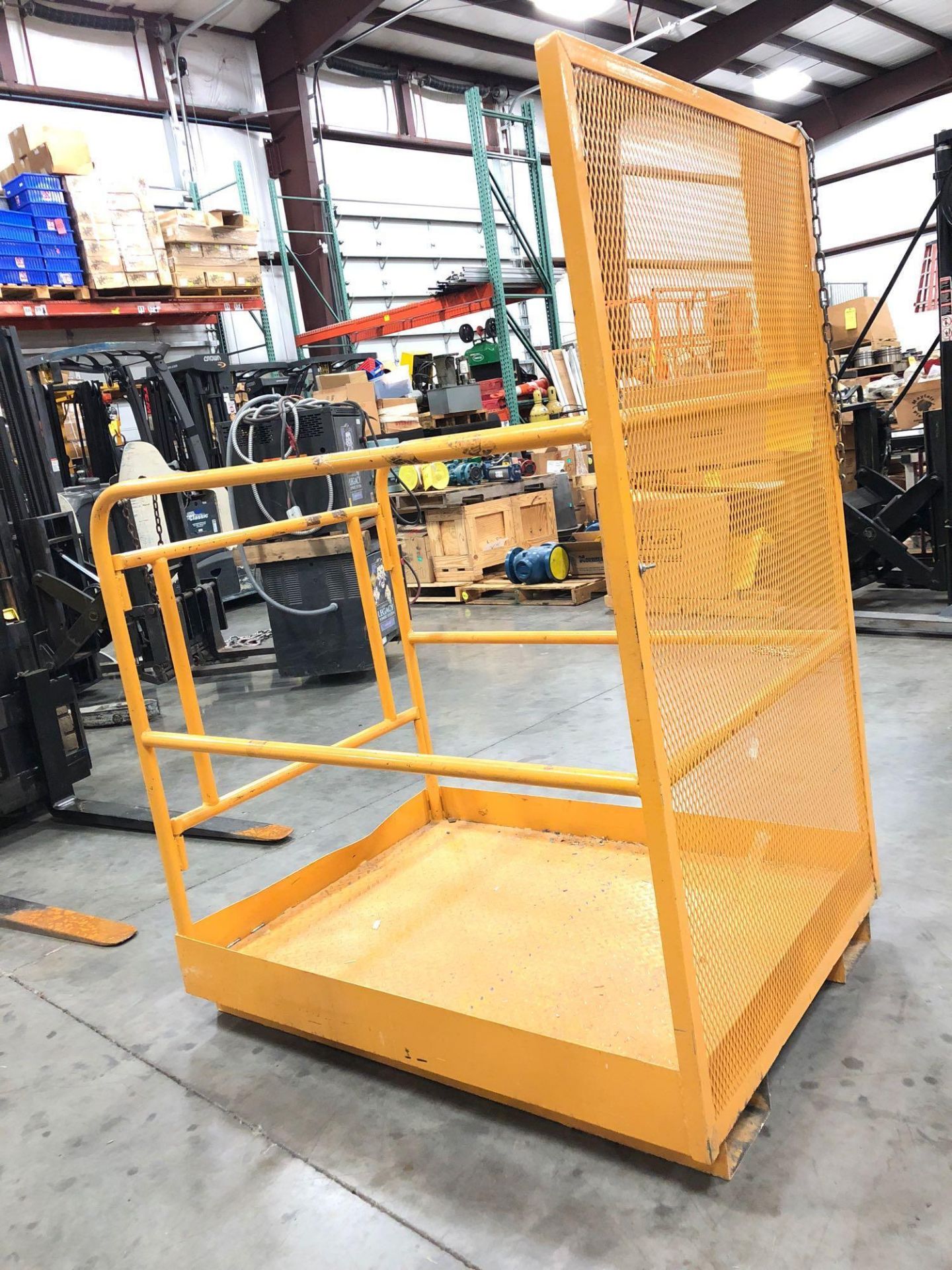 PLATFORM MAN LIFT ATTACHMENT FOR FORKLIFT - Image 3 of 4