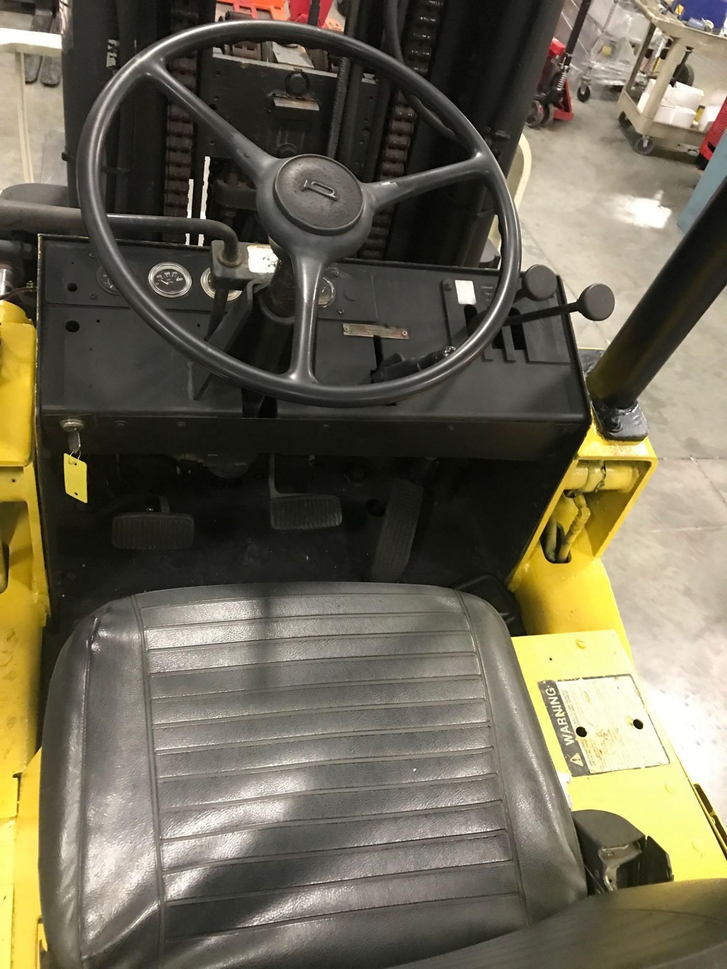 YALE LP FORKLIFT, 15,000 LB LIFT CAPACITY, 8' FORKS, TILT - Image 5 of 7