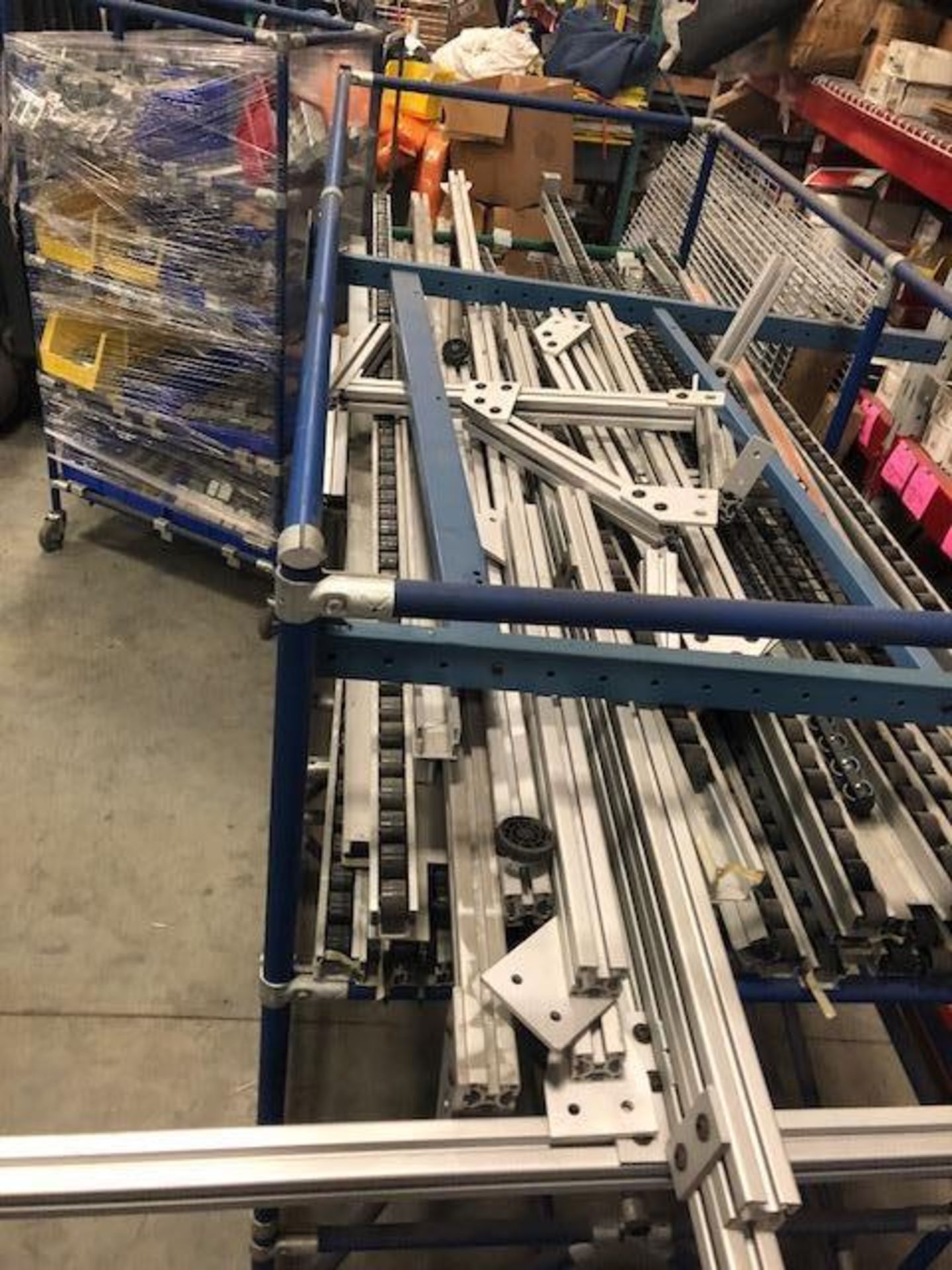 ASSORTED FASTUBE MODULAR MATERIAL HANDLING SYSTEM - Image 6 of 7