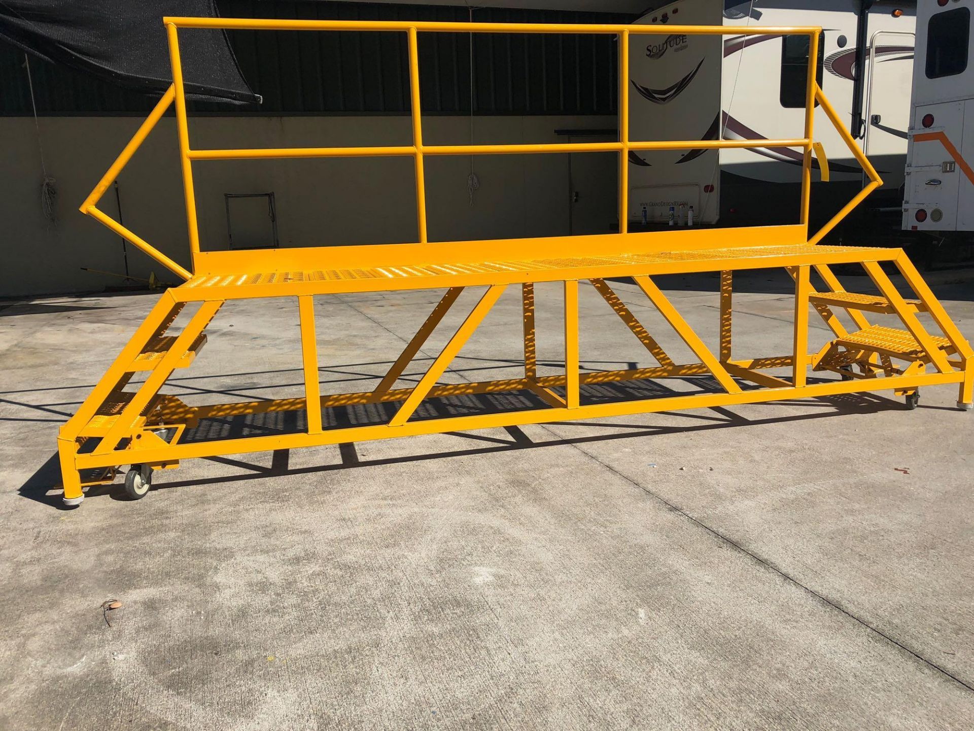 2015 TRI ARC ROLLING WORK PLATFORM MODEL 6544