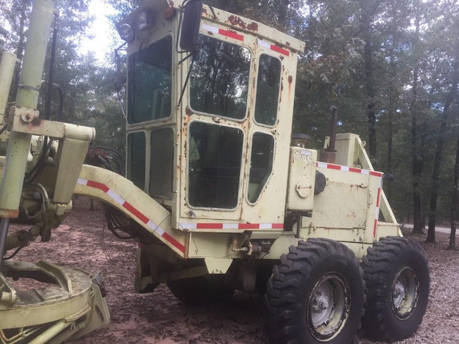 GALION T500 MOTOR GRADER - Image 11 of 28