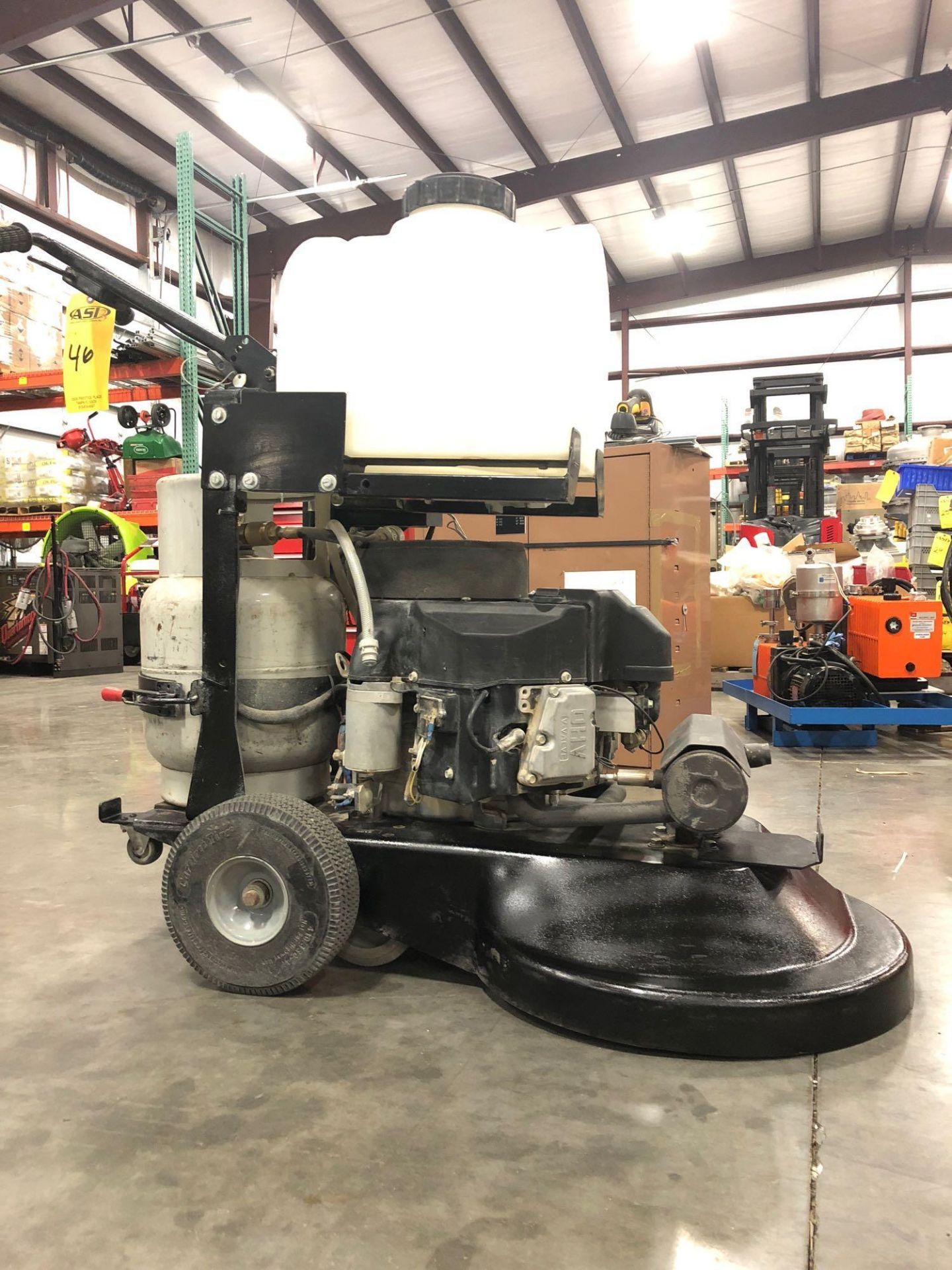 ONYX FLOOR BURNISHER, 21", MODEL 8617, 85 HOURS