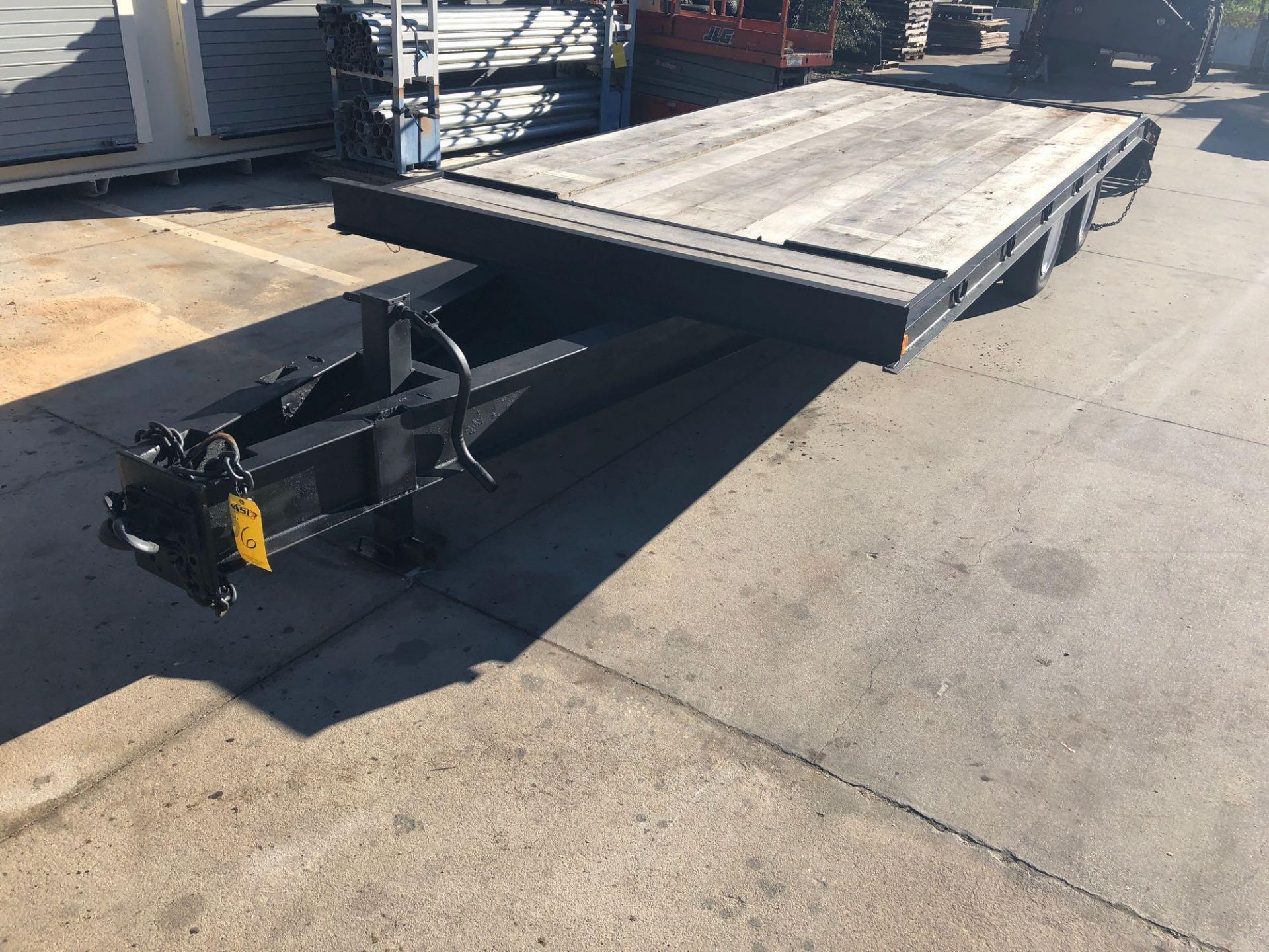 22' DUAL AXLE EQUIPMENT TRAILER W/ 5' RAMPS, 10 TON CAPACITY - Image 7 of 11