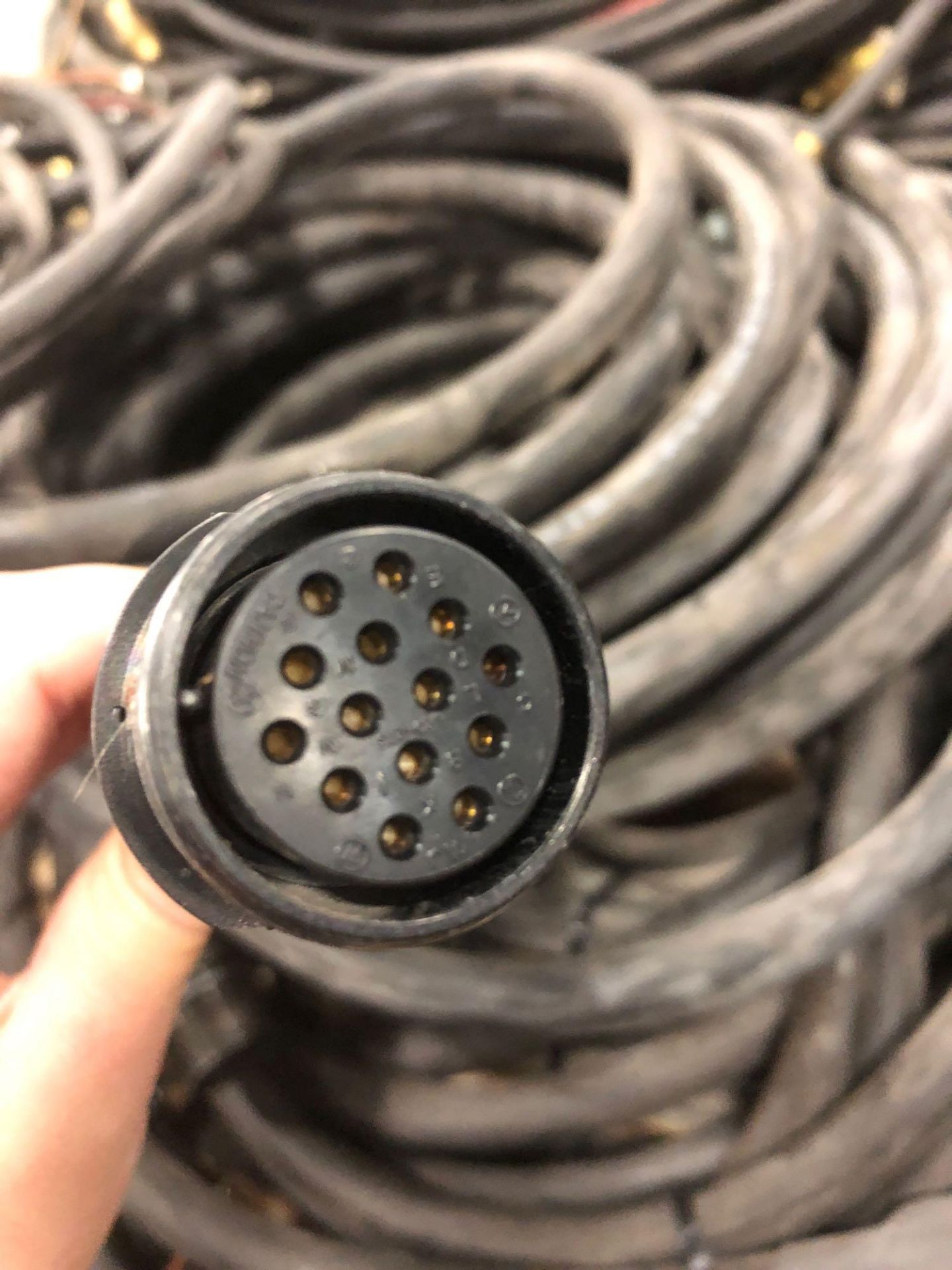 ASSORTED WELDING HOSES AND CABLES - Image 10 of 18