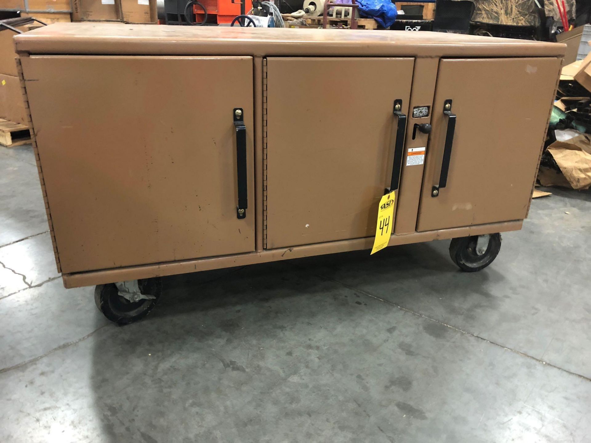 KNACK INDUSTRIAL ROLLING TOOL CABINET, DOUBLE SIDED - Image 4 of 8