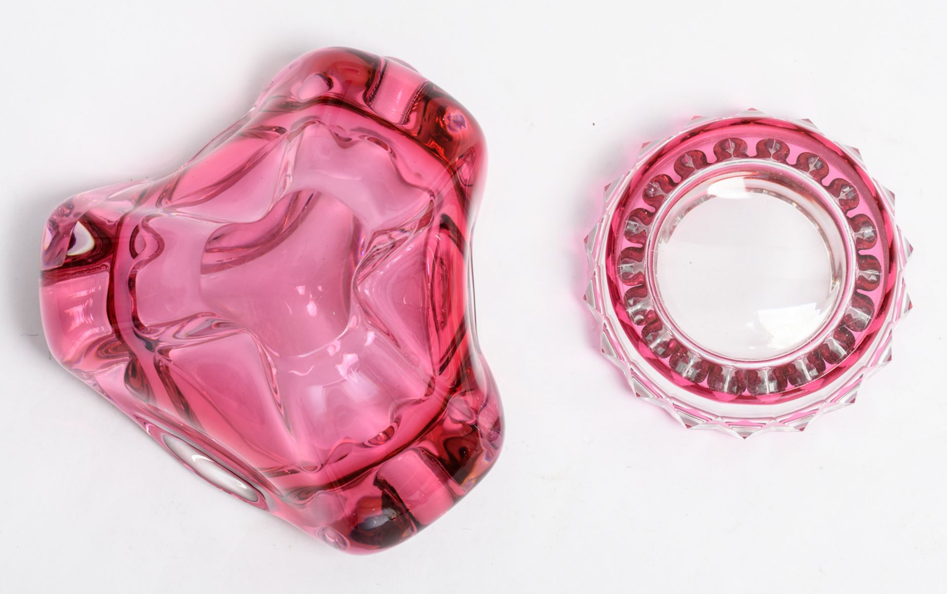 Ten 50s - 60s red overlay crystal cut decorative items and utensils, Val-Saint-Lambert, Saint-Louis, - Image 15 of 19