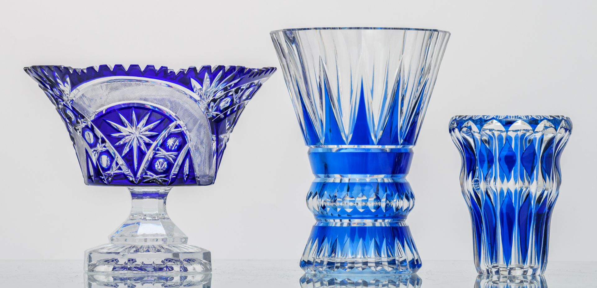 Ten blue overlay crystal cut decorative items and utensils, Val-Saint-Lambert, Bohemia,... H 7 - - Image 9 of 23