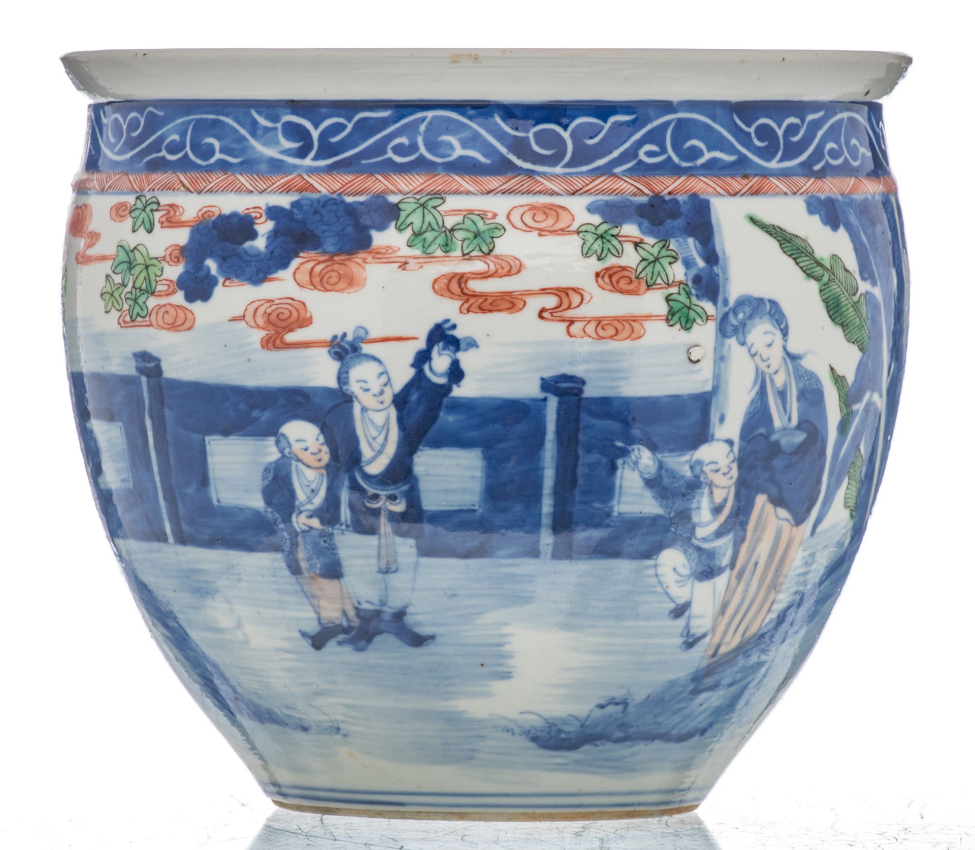 A Chinese blue and white and polychrome decorated jardiniere with bats and figures in a garden, H 23 - Image 2 of 7