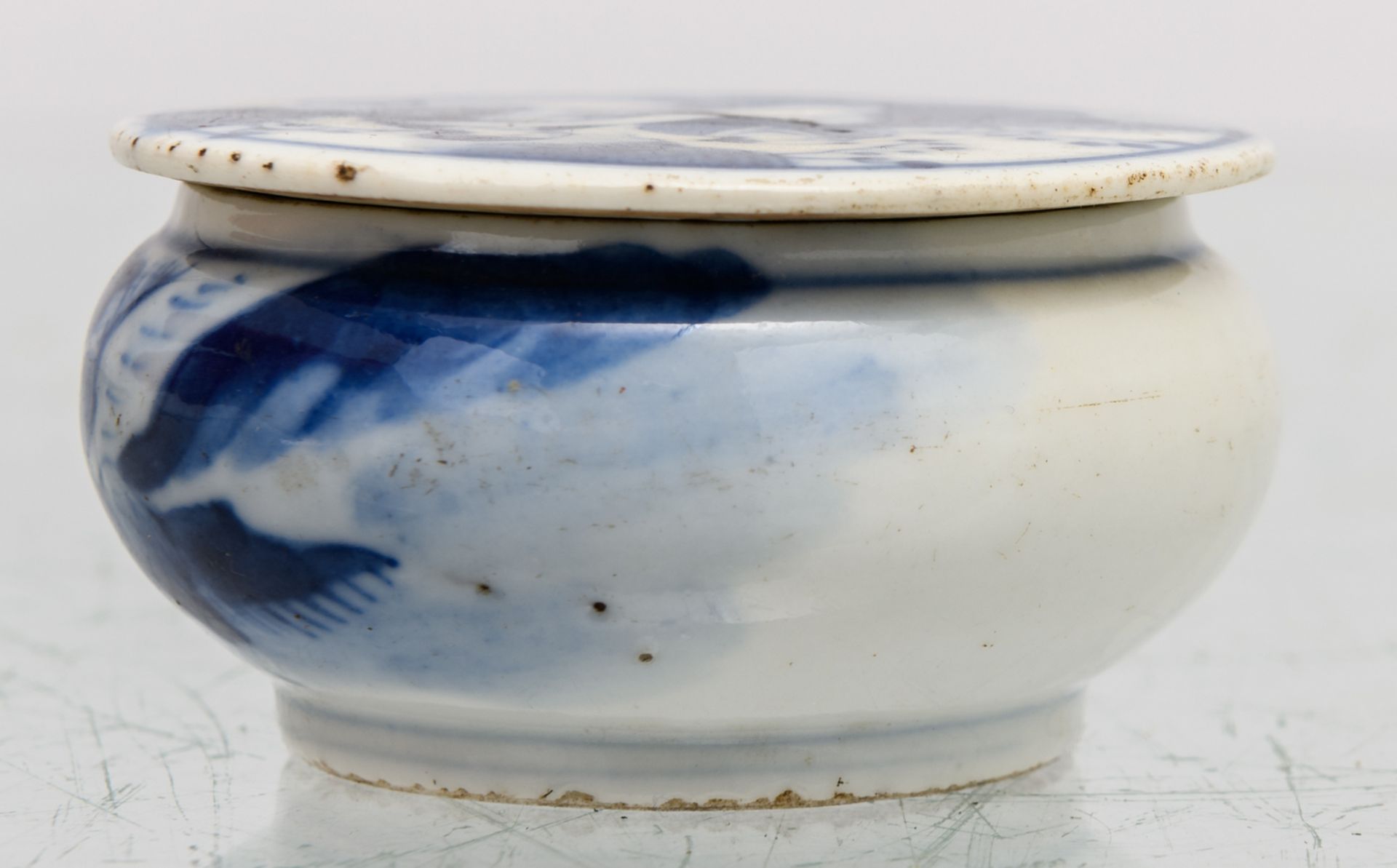 Various Chinese blue and white decorated porcelain items depicting figures in different - Image 15 of 18