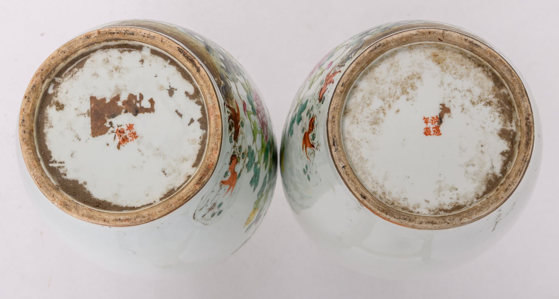 A pair of Chinese famille rose decorated vases with flower branches on a rock and bats, marked, H 58 - Image 6 of 6